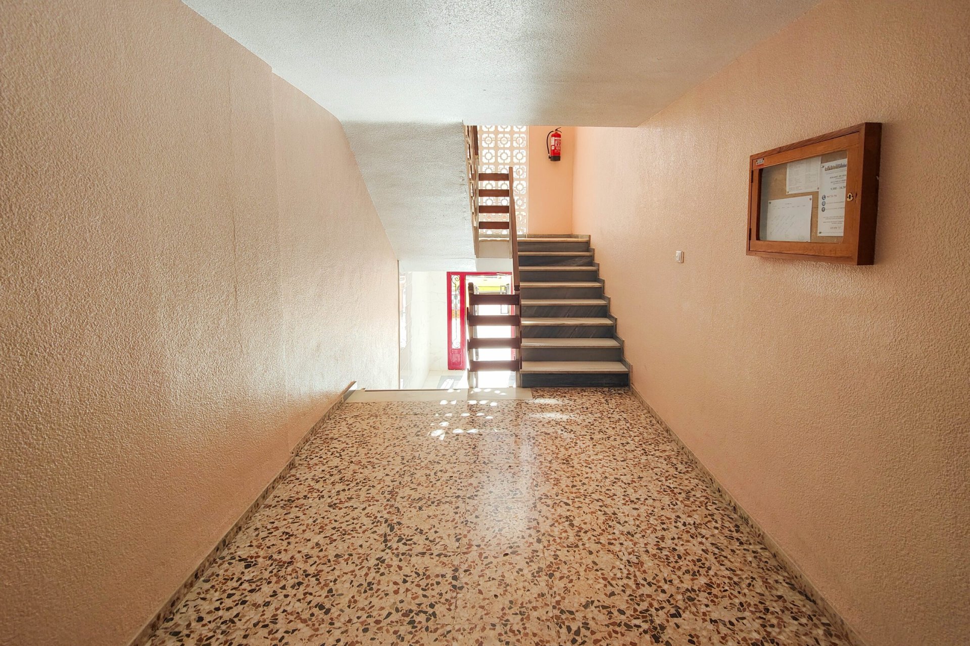 Wiederverkauf - Wohnung -
Torrevieja - Costa Blanca
