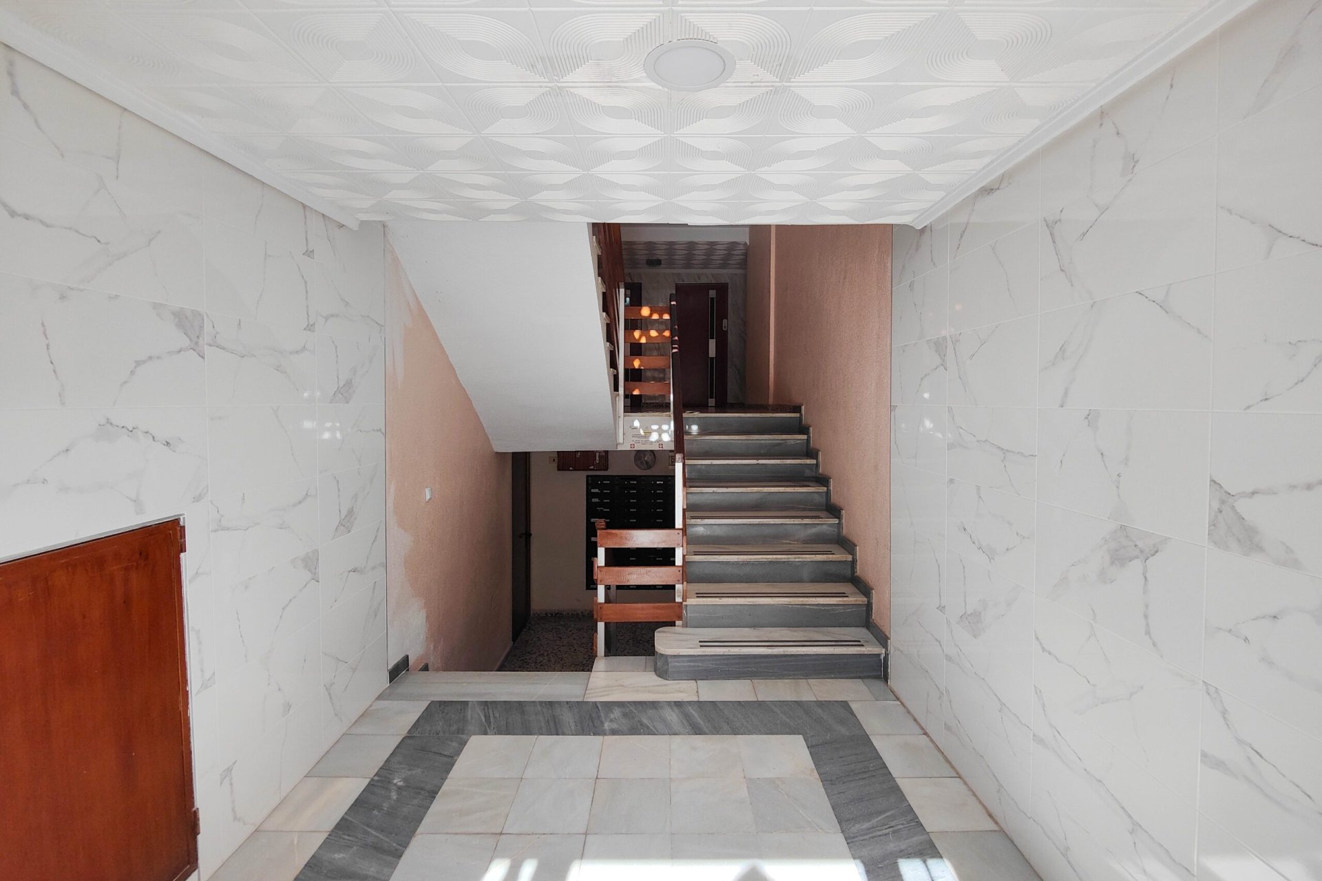 Wiederverkauf - Wohnung -
Torrevieja - Costa Blanca