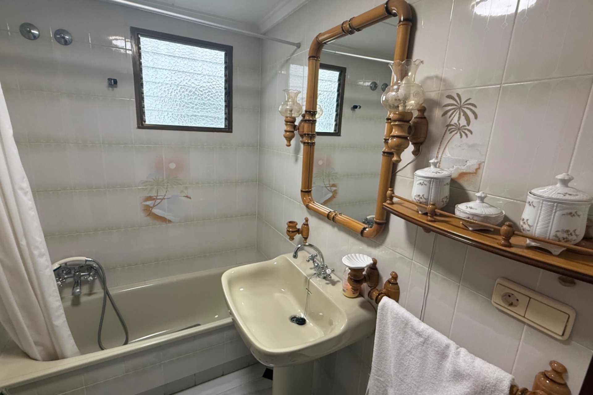 Wiederverkauf - Wohnung -
Torrevieja - Costa Blanca