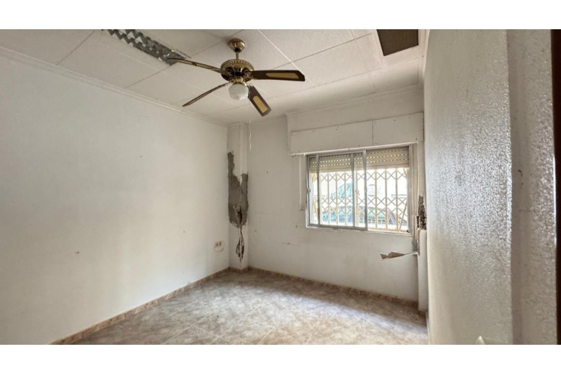 Wiederverkauf - Wohnung -
Torrevieja - Costa Blanca