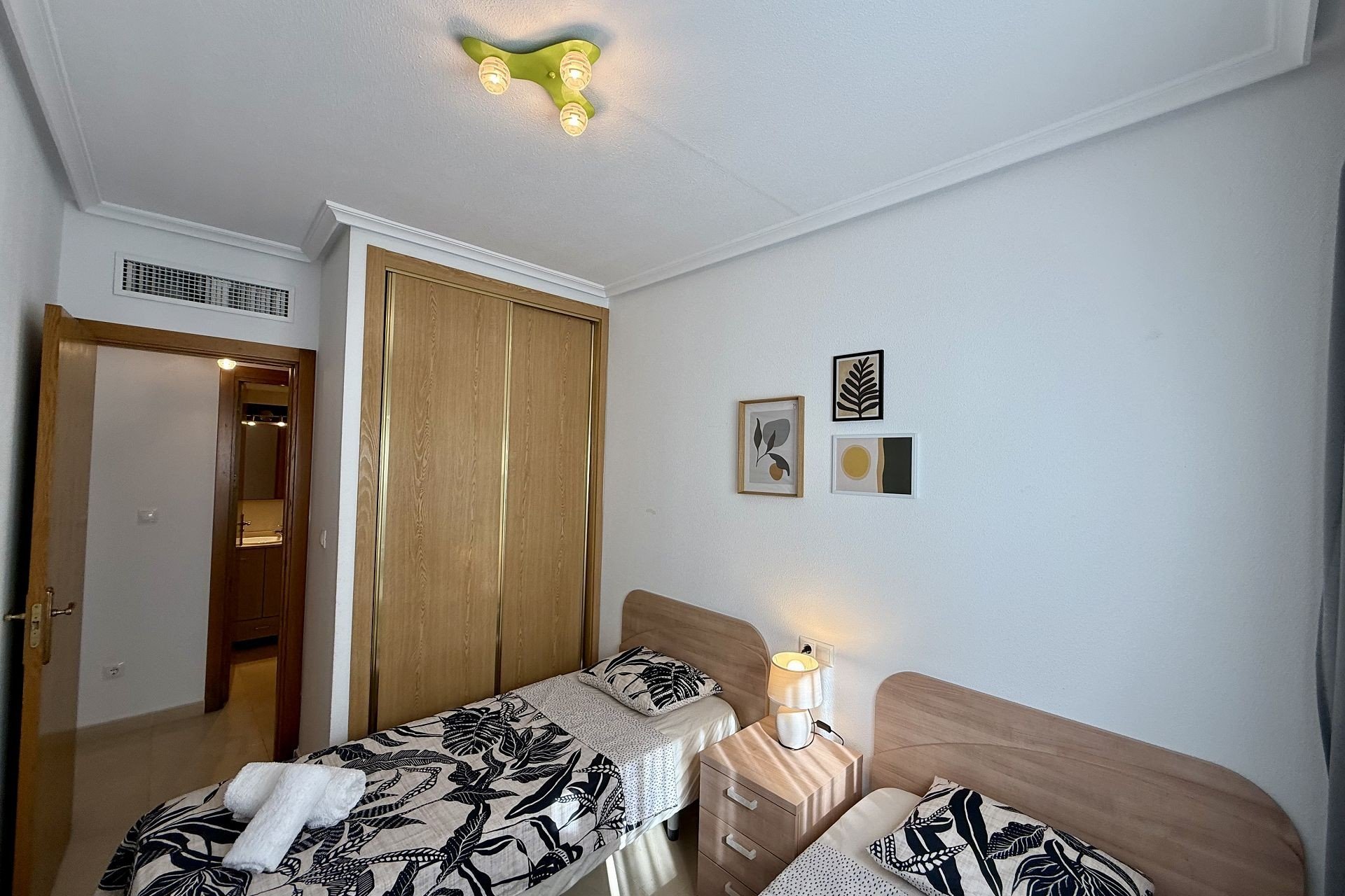 Wiederverkauf - Wohnung -
Torrevieja - Costa Blanca