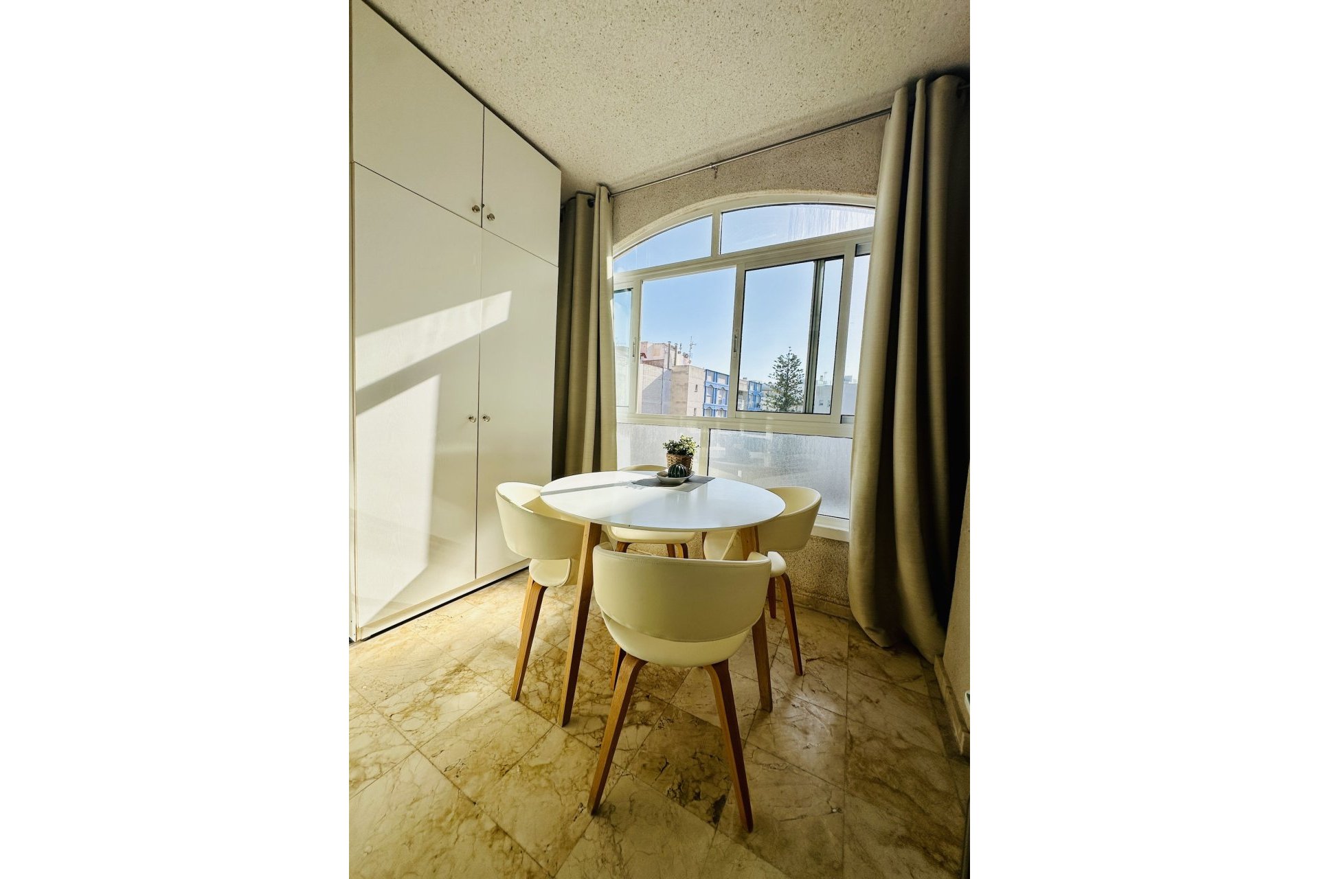 Wiederverkauf - Wohnung -
Torrevieja - Costa Blanca