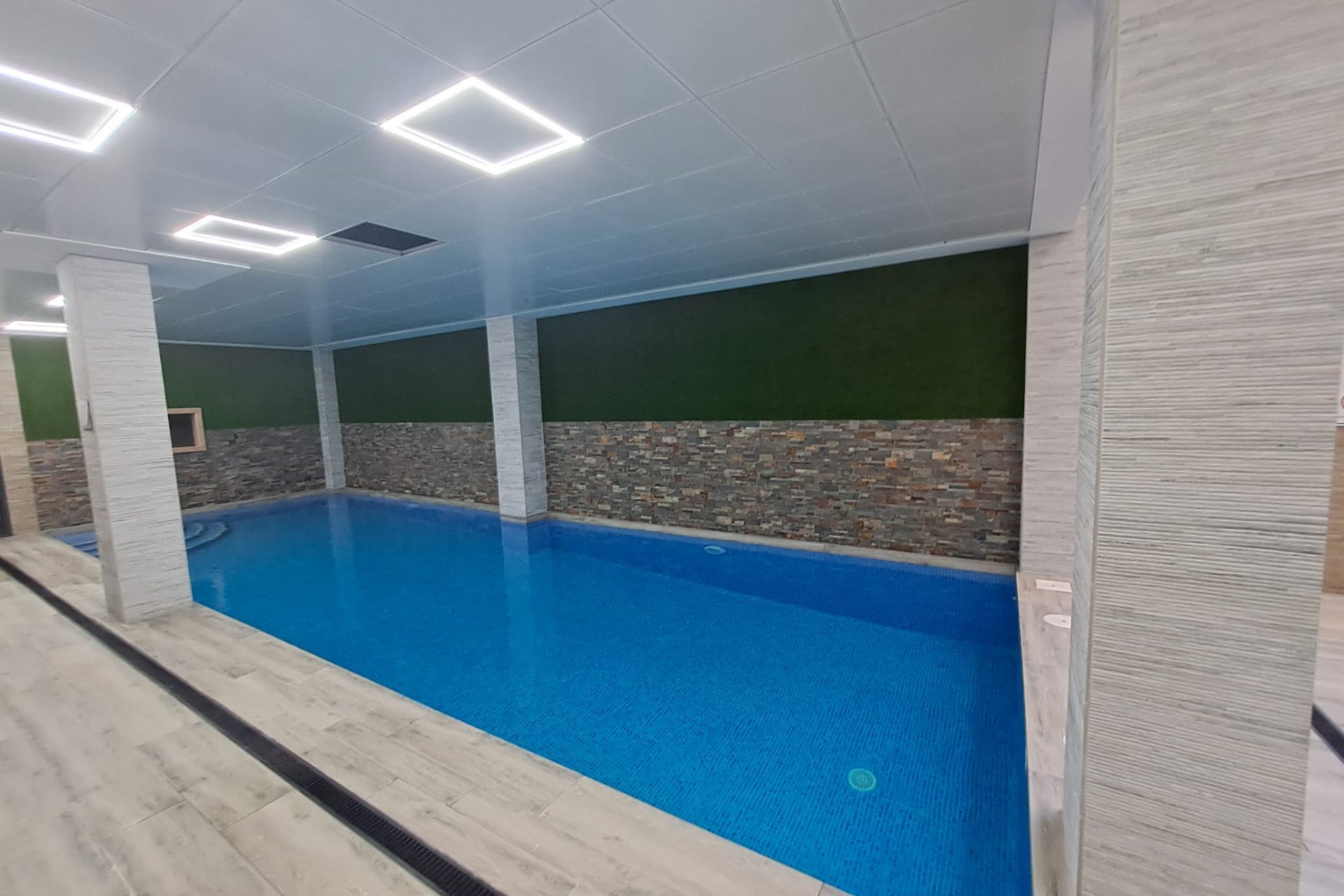 Wiederverkauf - Wohnung -
Torrevieja - Costa Blanca