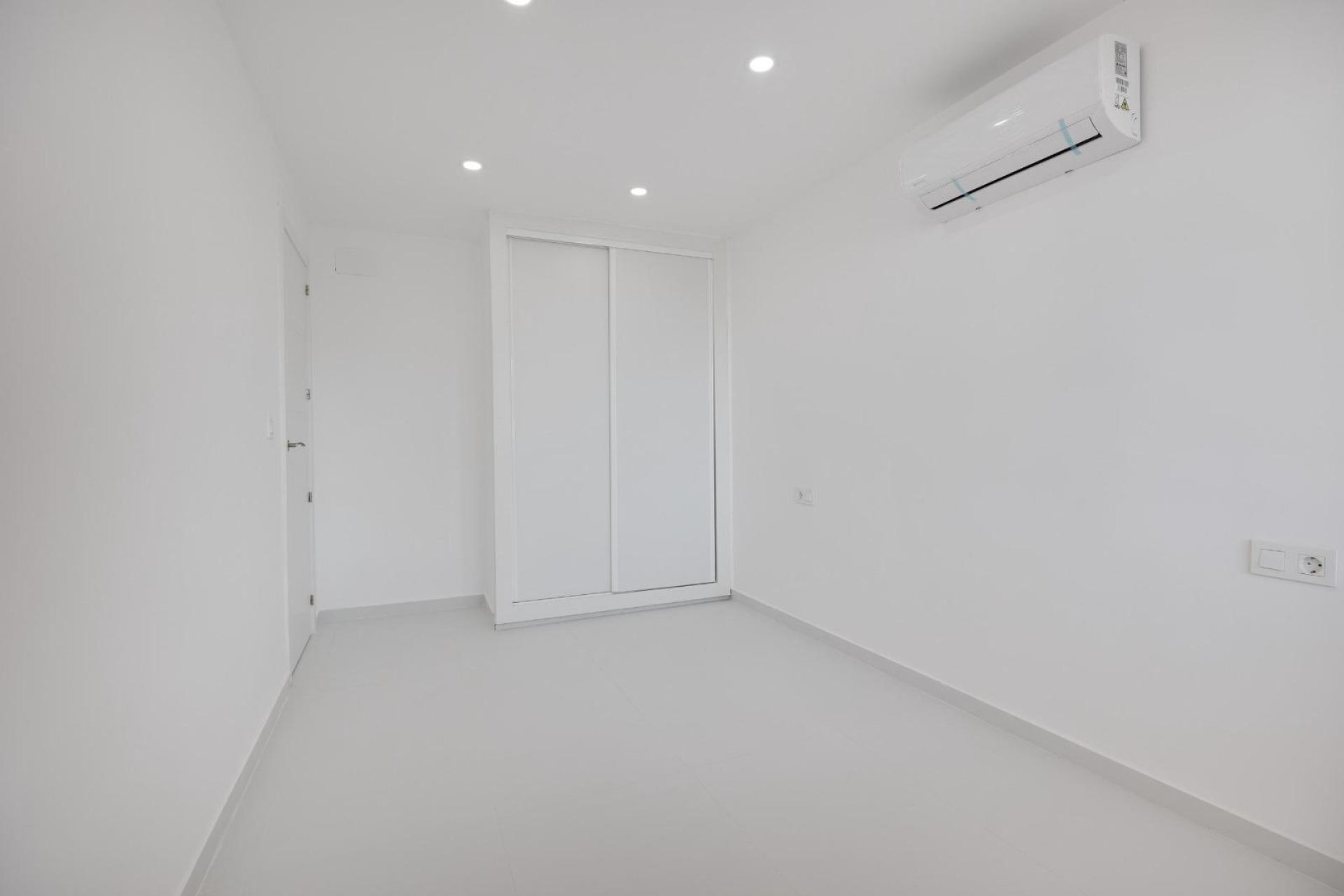 Wiederverkauf - Wohnung -
Torrevieja - Costa Blanca