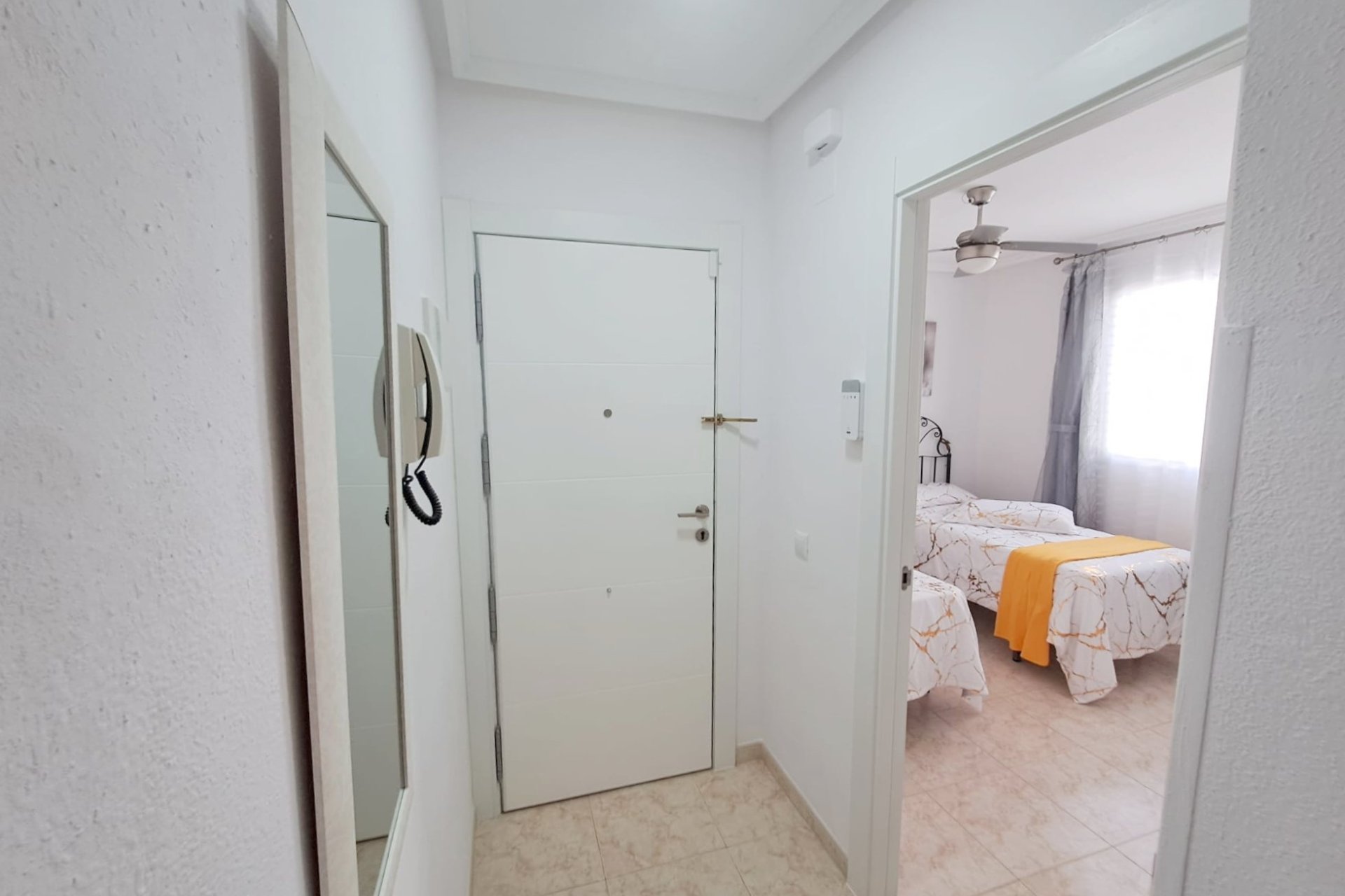 Wiederverkauf - Wohnung -
Torrevieja - Costa Blanca