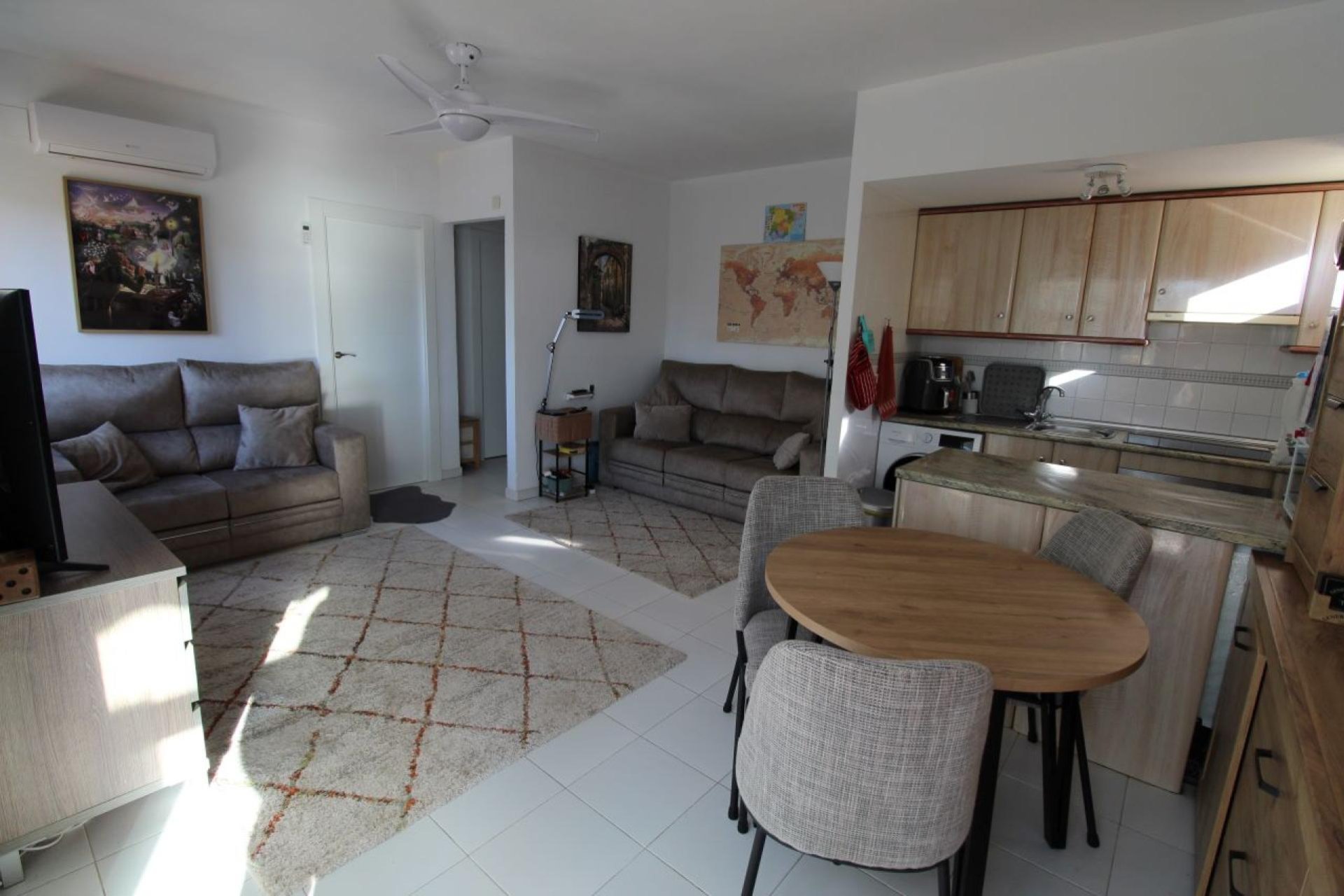 Wiederverkauf - Wohnung -
Torrevieja - Costa Blanca