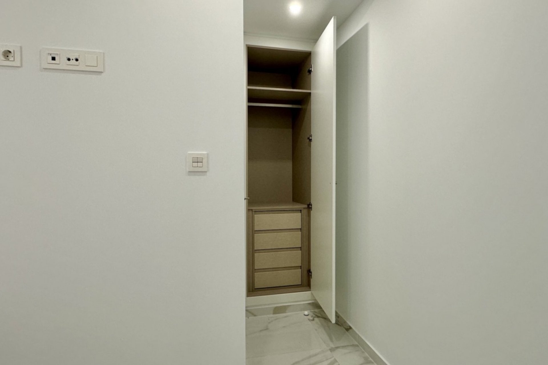 Wiederverkauf - Wohnung -
Torrevieja - Costa Blanca