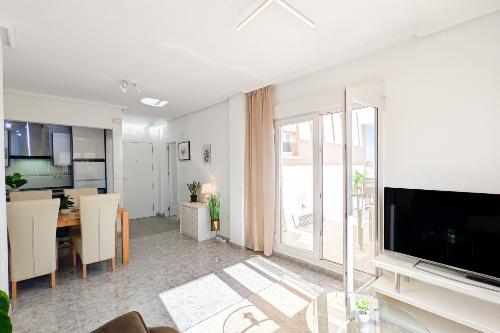 Wiederverkauf - Wohnung -
Torrevieja - Costa Blanca