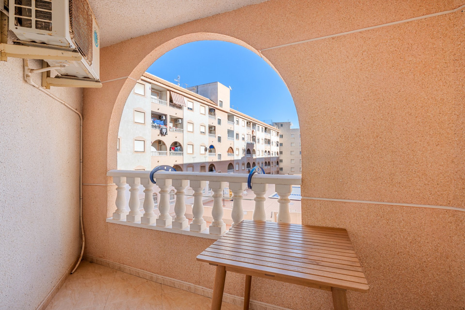 Wiederverkauf - Wohnung -
Torrevieja - Costa Blanca