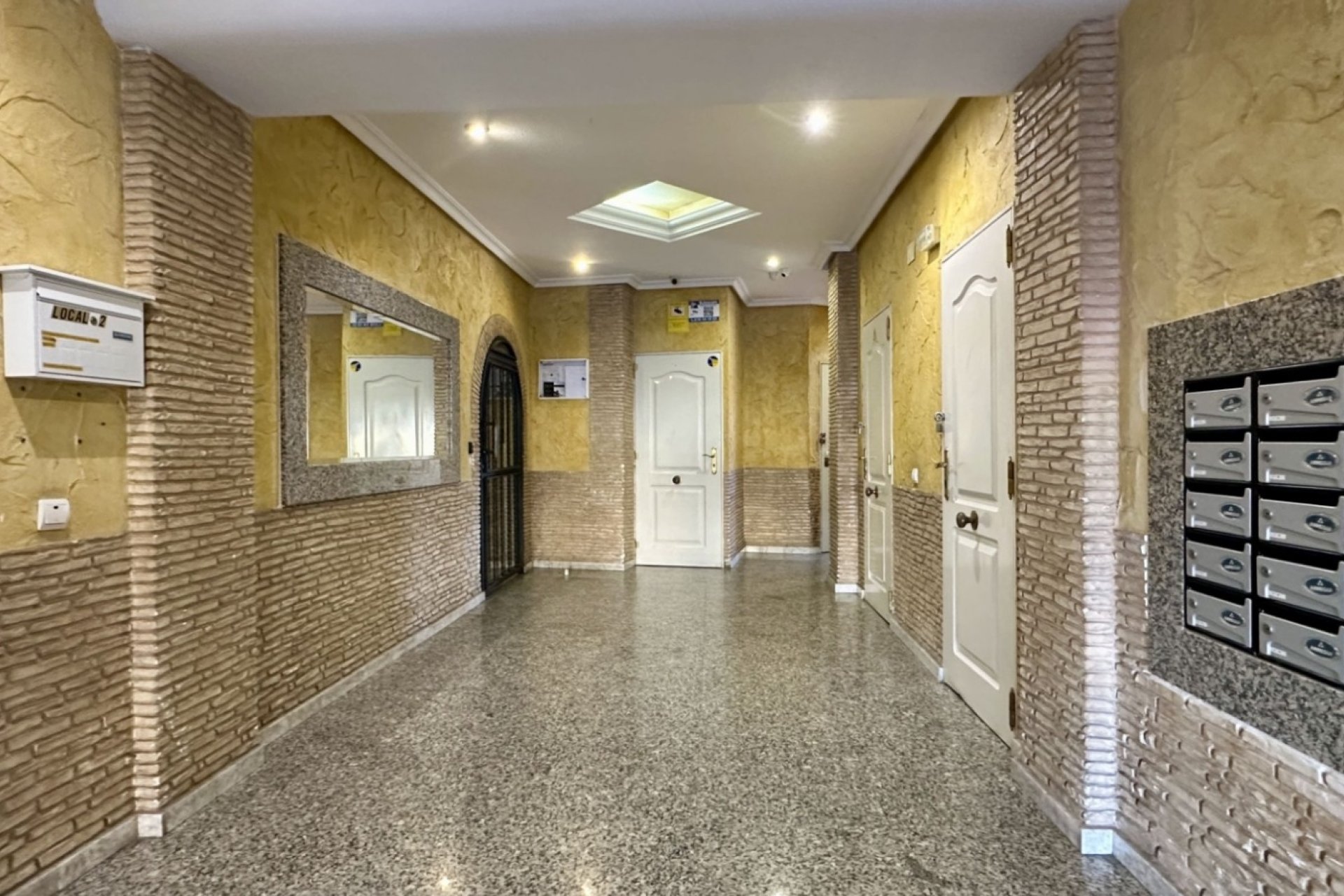 Wiederverkauf - Wohnung -
Torrevieja - Costa Blanca