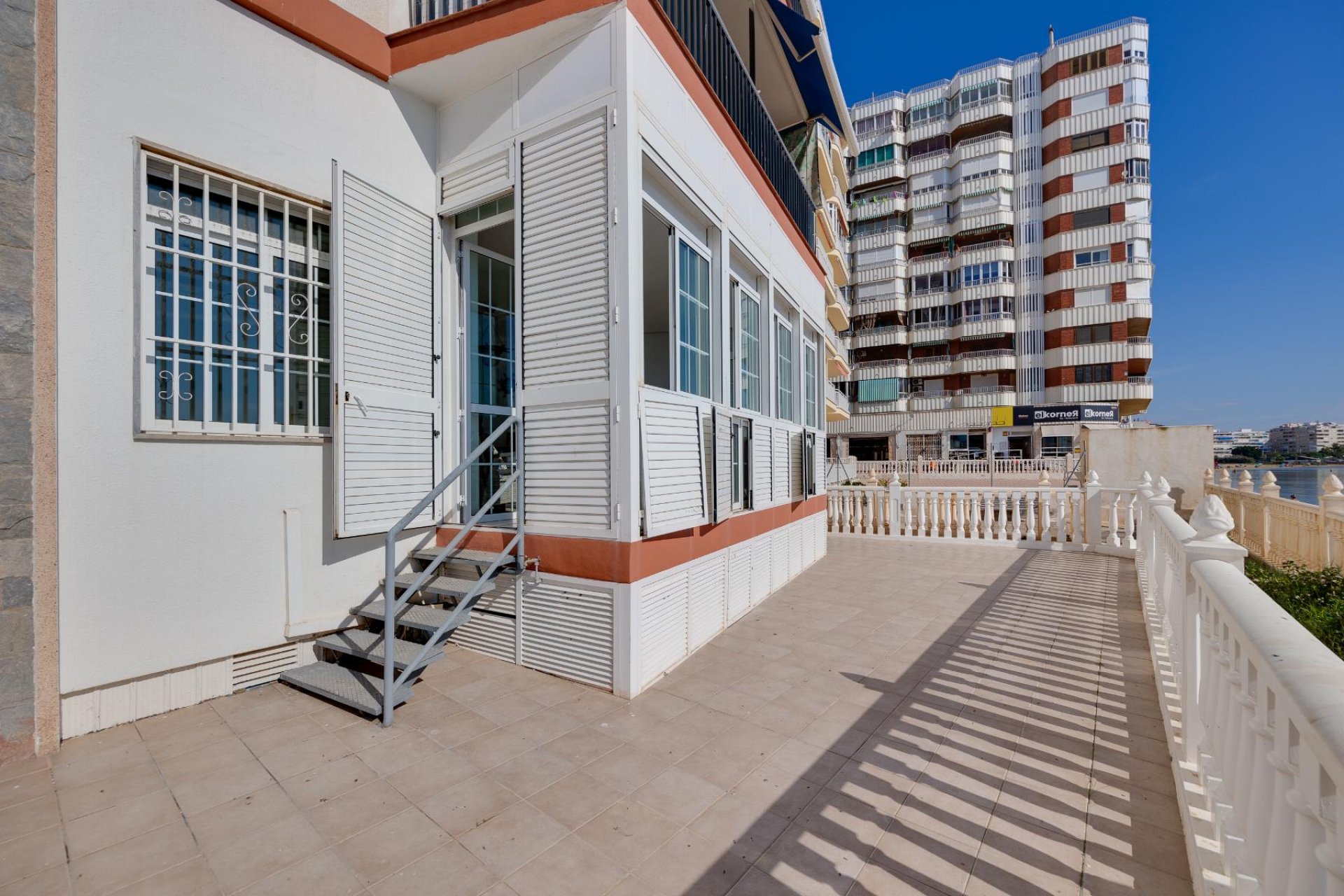 Wiederverkauf - Wohnung -
Torrevieja - Costa Blanca