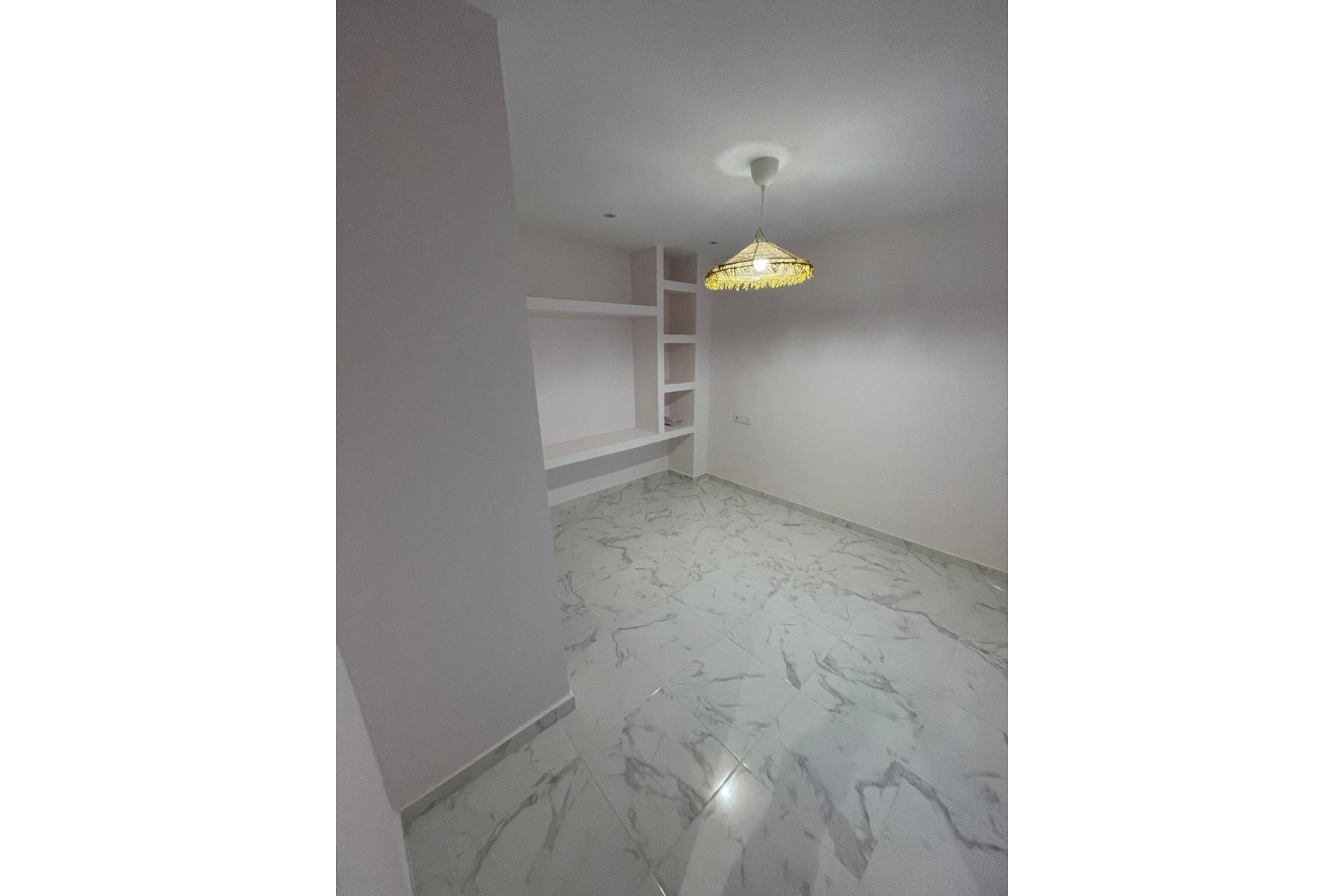 Wiederverkauf - Wohnung -
Torrevieja - Costa Blanca