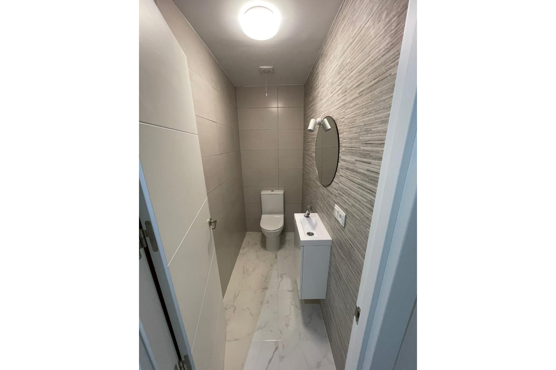 Wiederverkauf - Wohnung -
Torrevieja - Costa Blanca