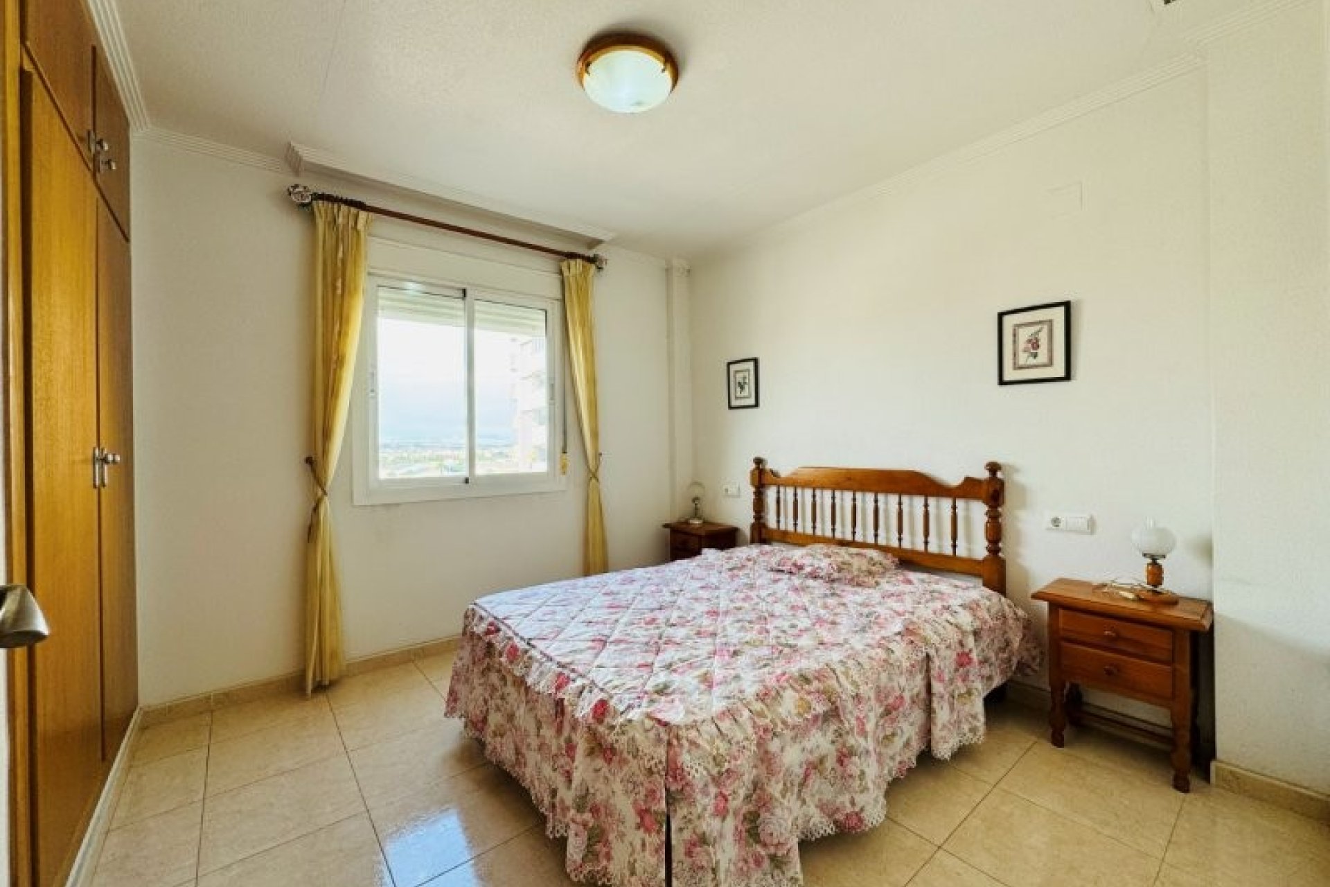 Wiederverkauf - Wohnung -
Torrevieja - Costa Blanca