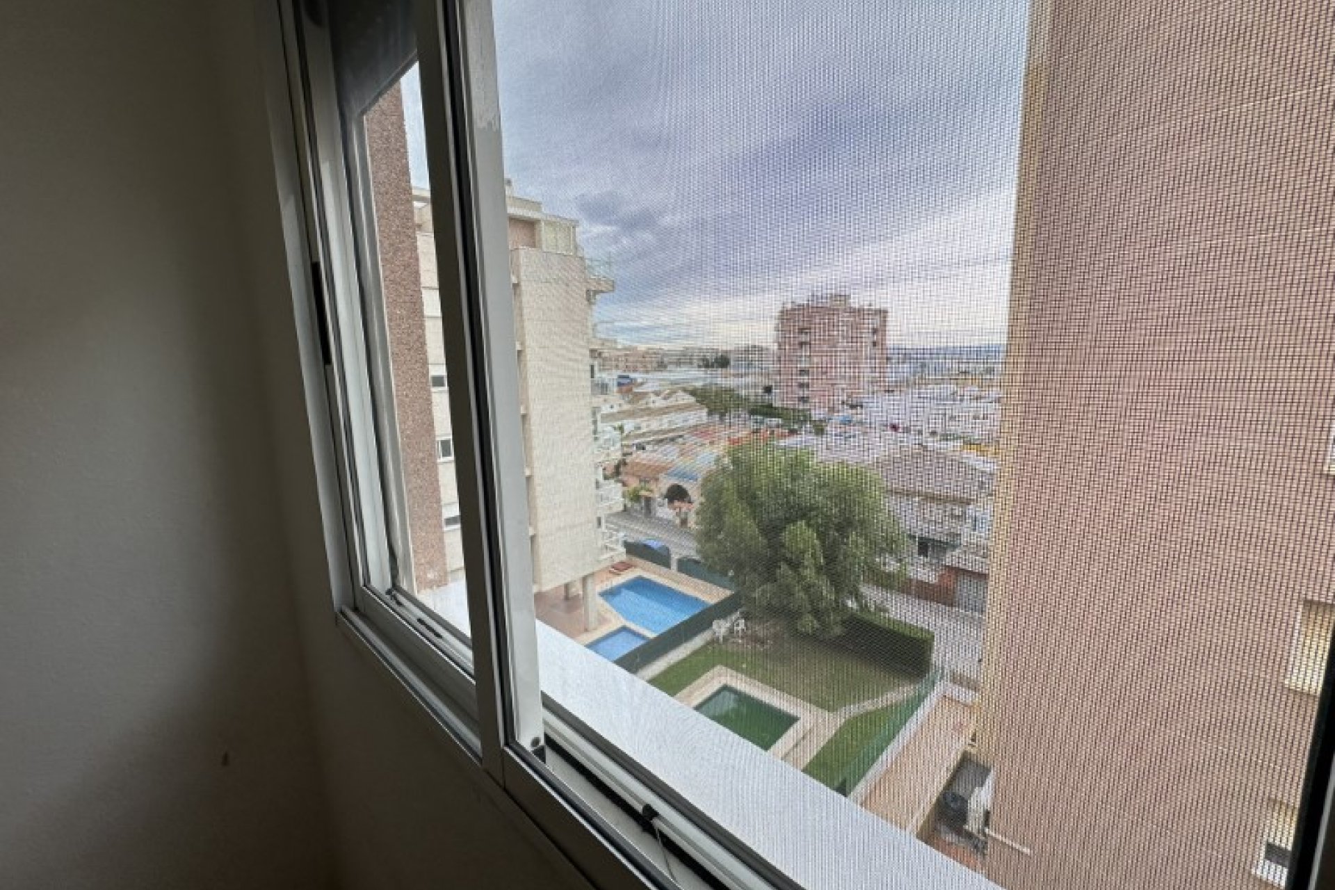 Wiederverkauf - Wohnung -
Torrevieja - Costa Blanca