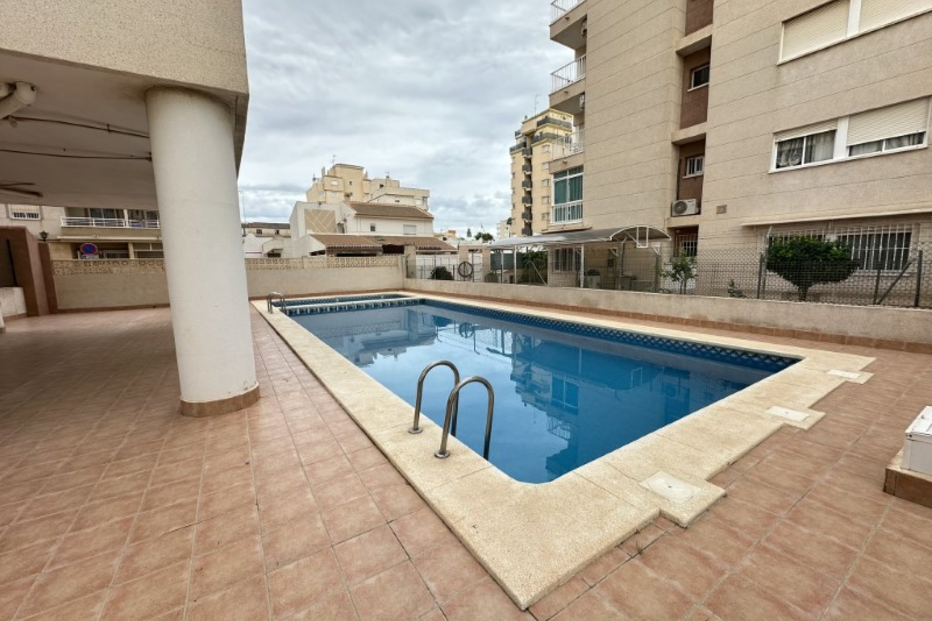 Wiederverkauf - Wohnung -
Torrevieja - Costa Blanca