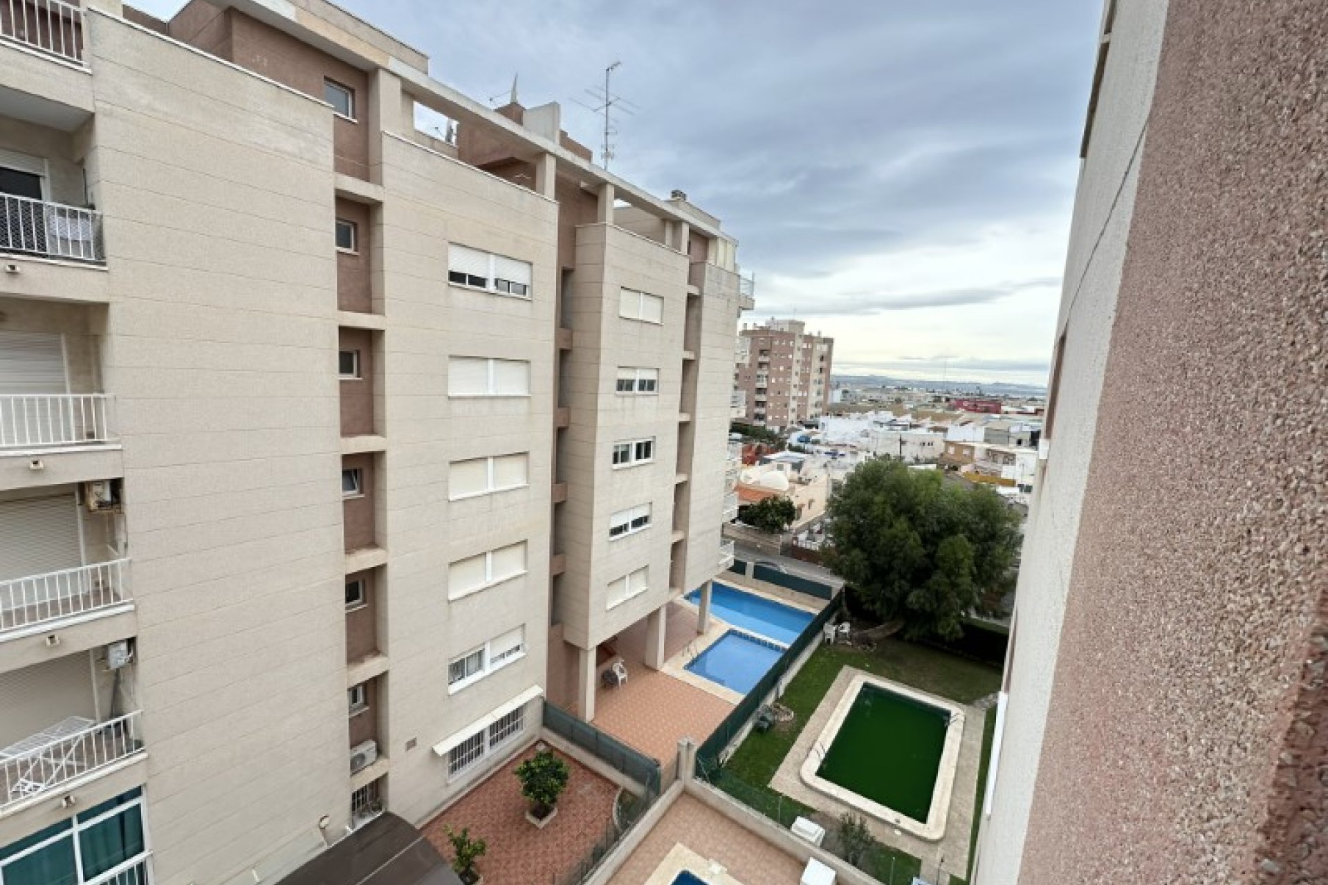 Wiederverkauf - Wohnung -
Torrevieja - Costa Blanca