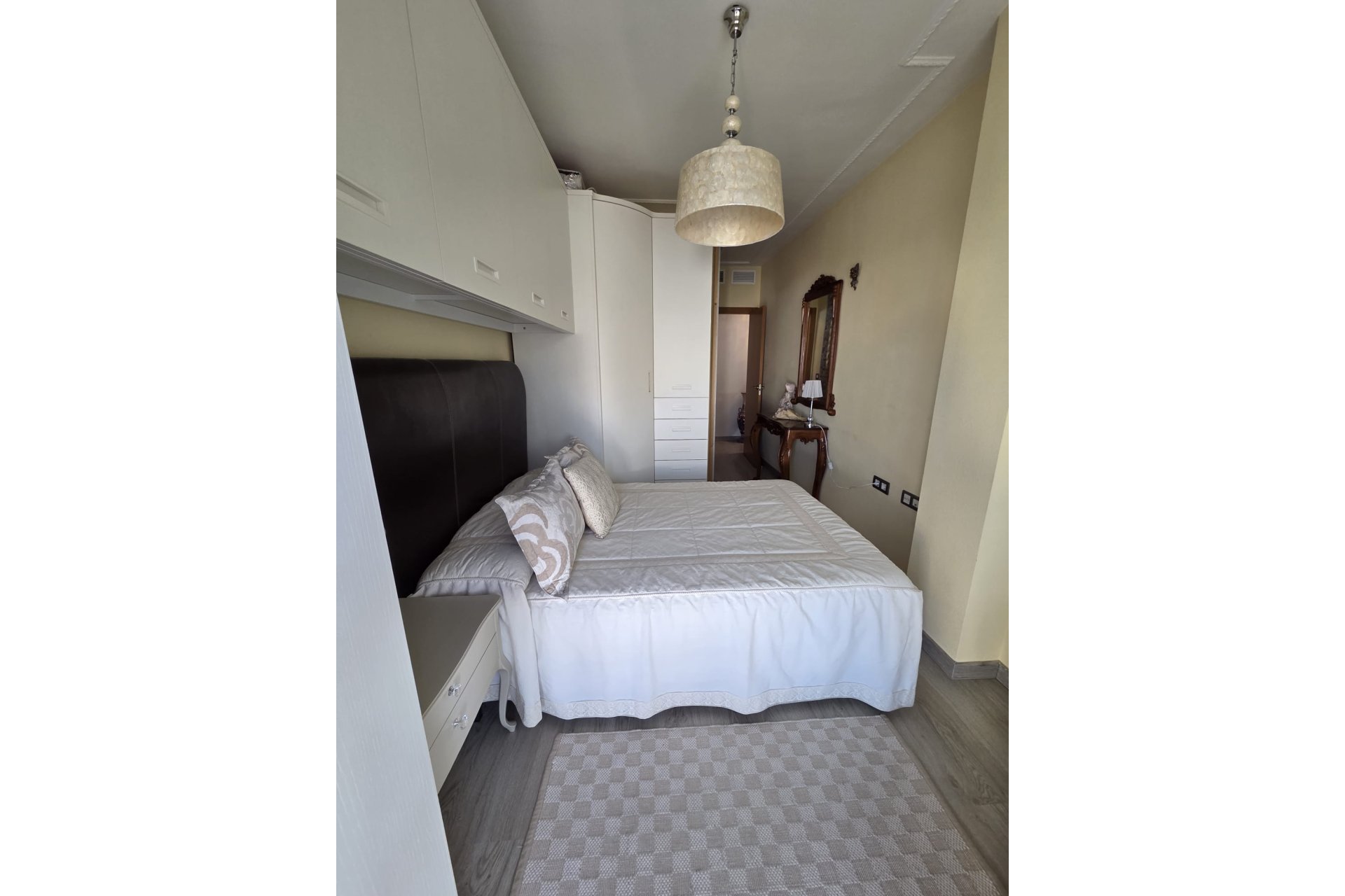 Wiederverkauf - Wohnung -
Torrevieja - Costa Blanca