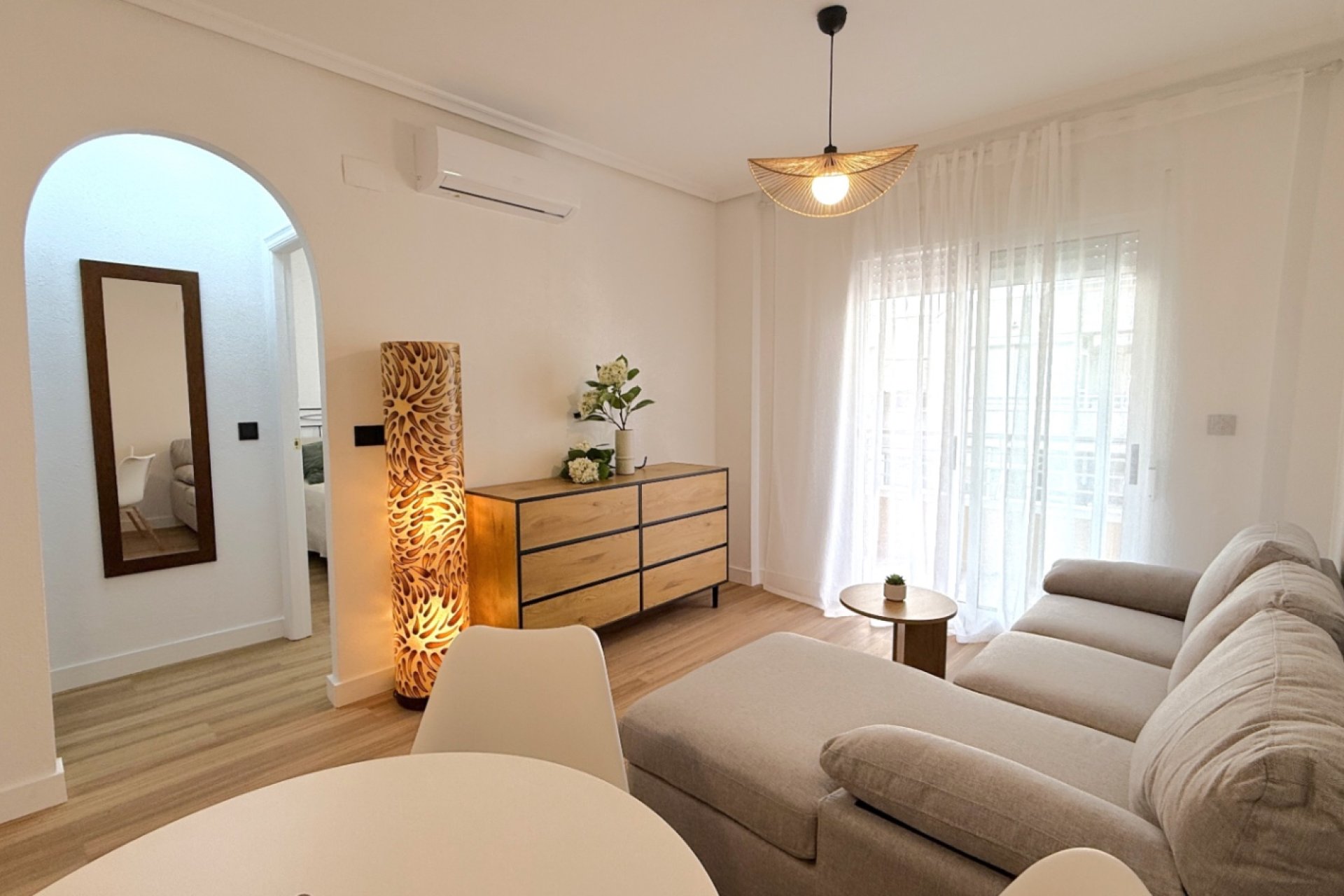 Wiederverkauf - Wohnung -
Torrevieja - Costa Blanca