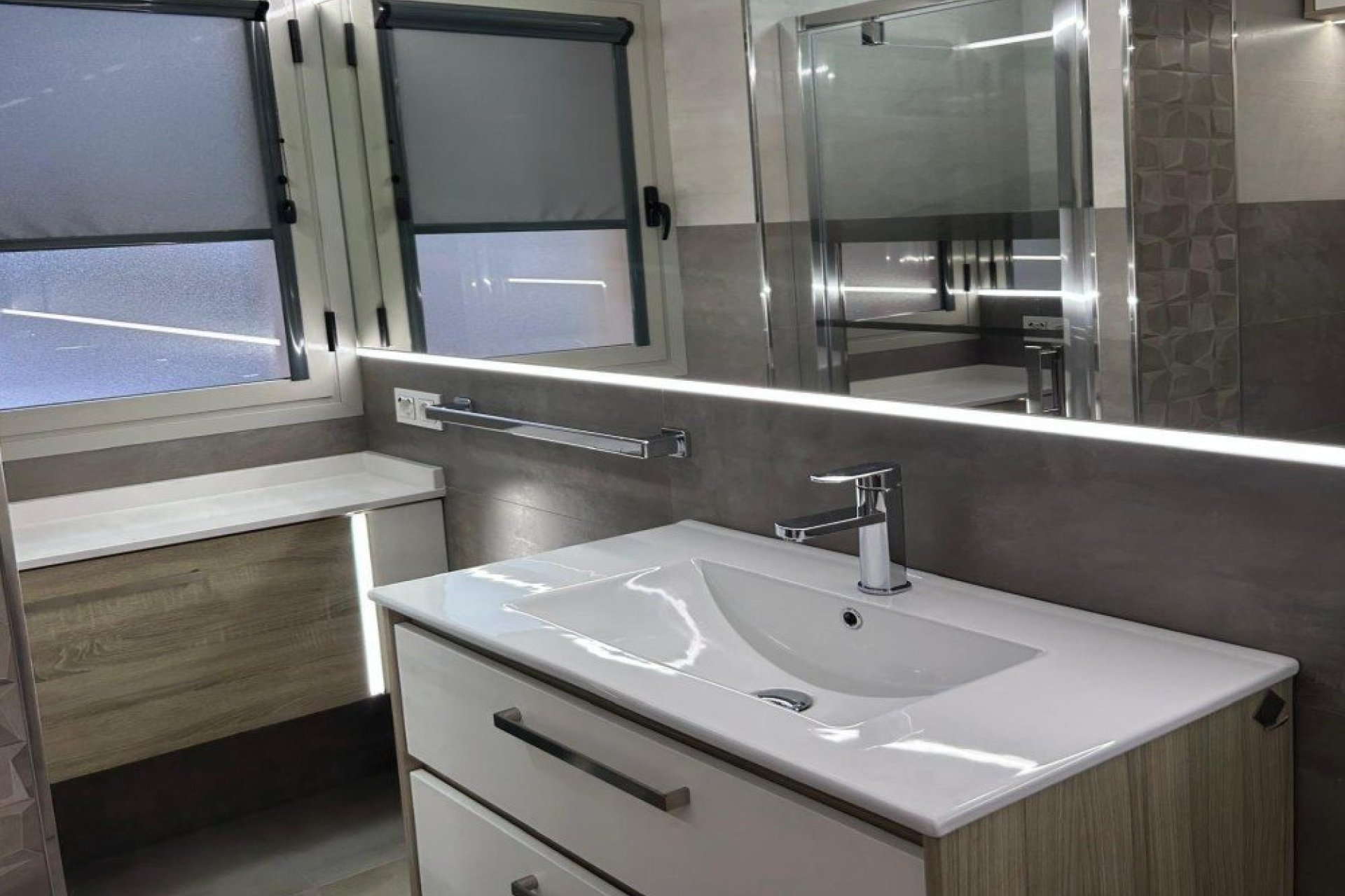 Wiederverkauf - Wohnung -
Torrevieja - Costa Blanca