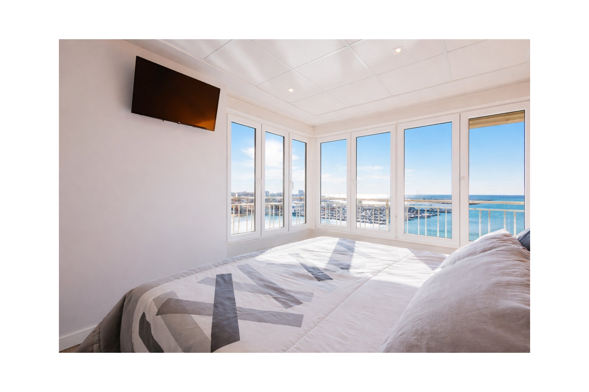 Wiederverkauf - Wohnung -
Torrevieja - Costa Blanca