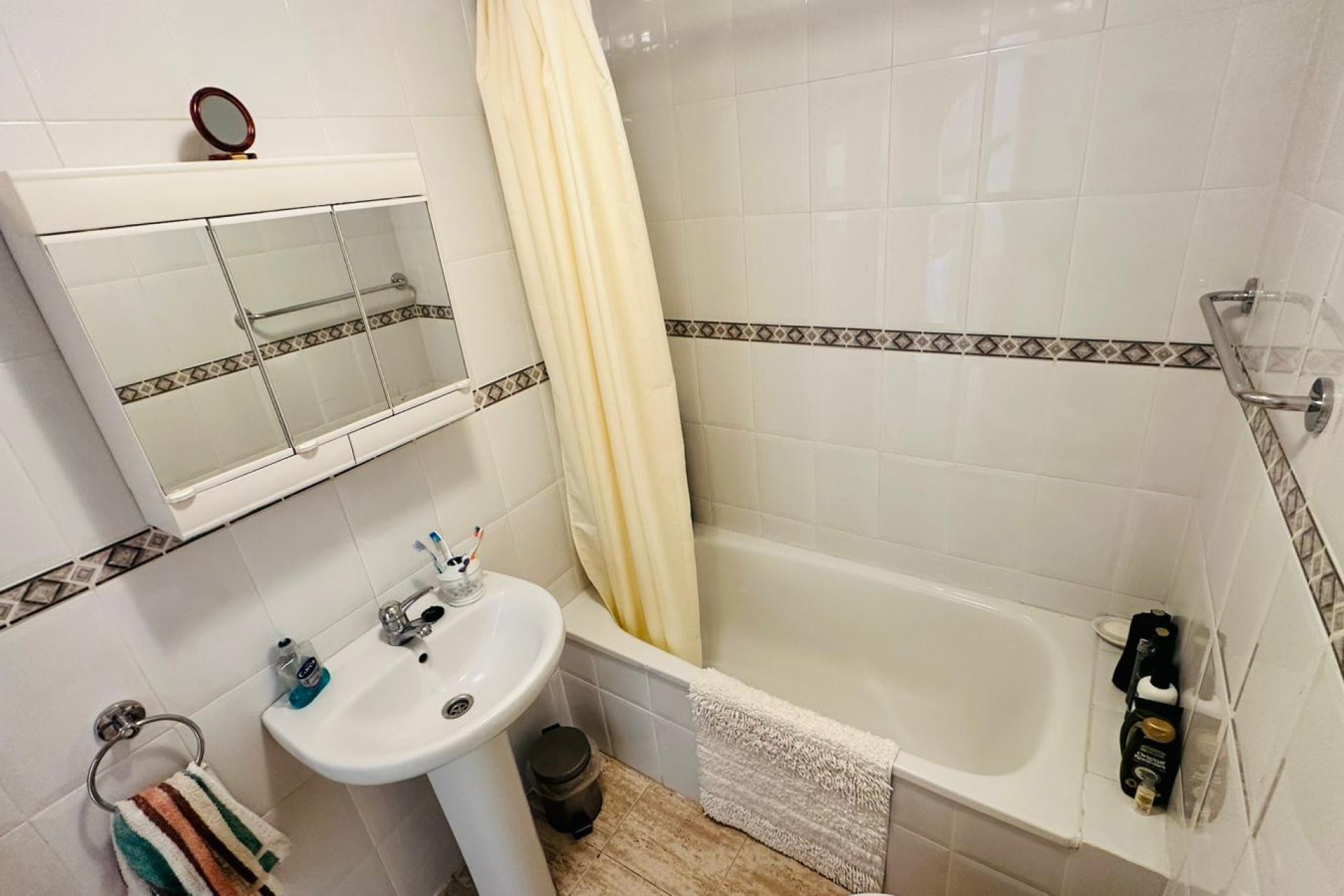 Wiederverkauf - Wohnung -
Torrevieja - Costa Blanca