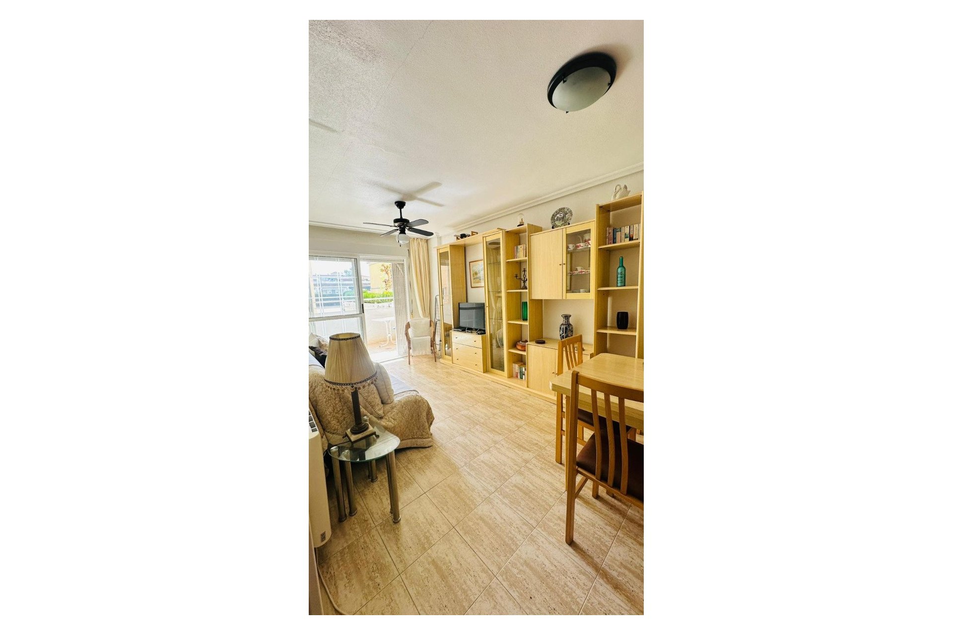 Wiederverkauf - Wohnung -
Torrevieja - Costa Blanca
