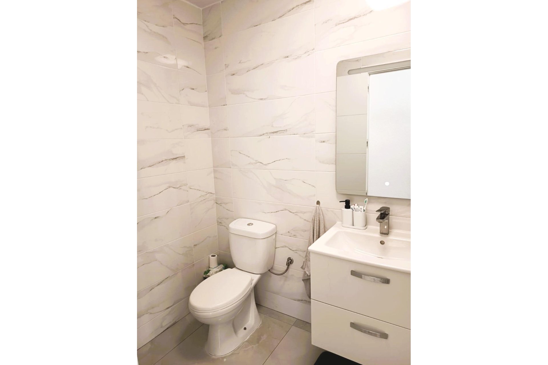 Wiederverkauf - Wohnung -
Torrevieja - Costa Blanca