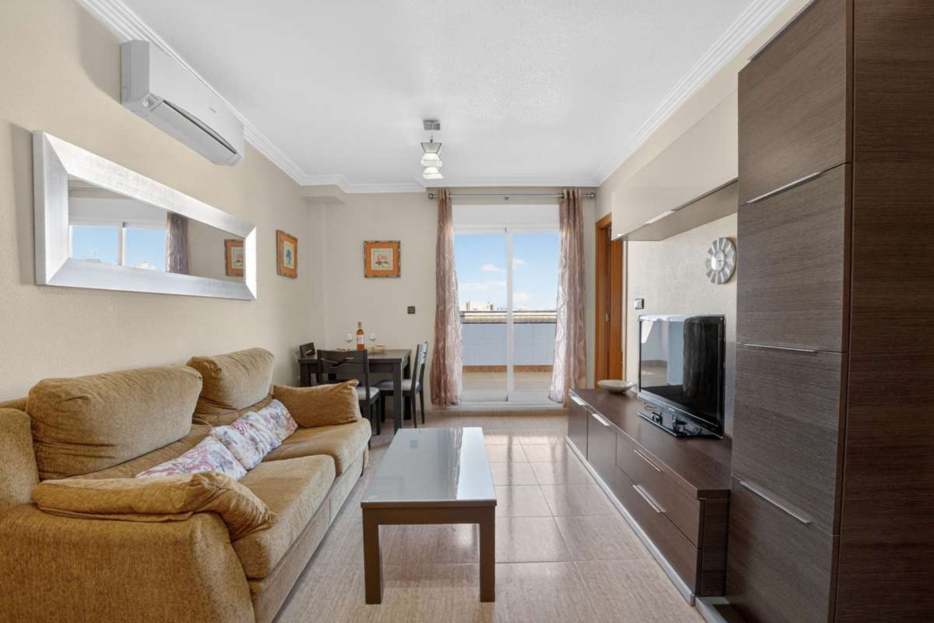 Wiederverkauf - Wohnung -
Torrevieja - Costa Blanca
