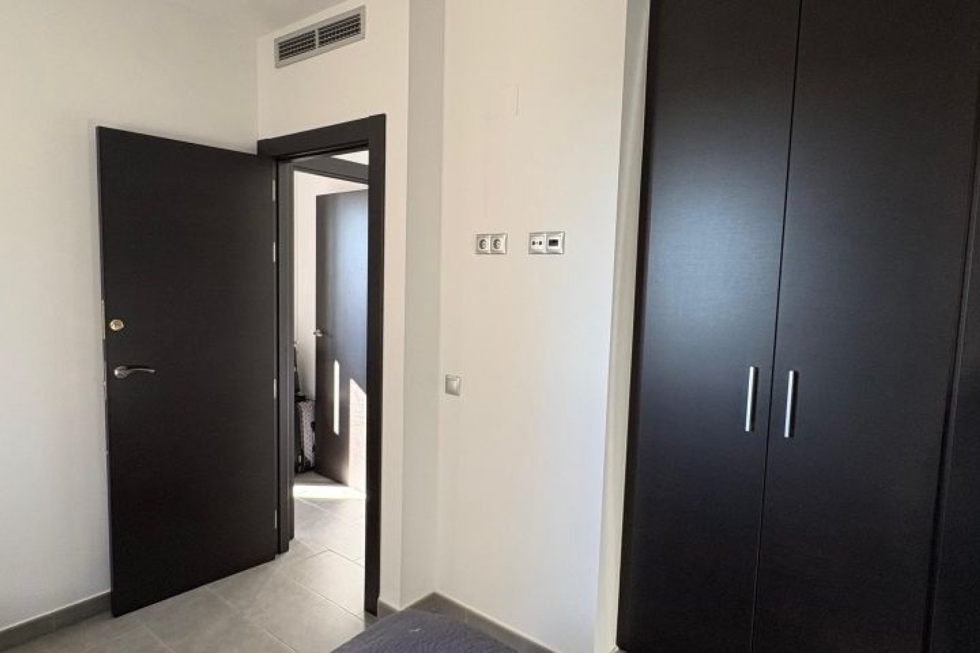 Wiederverkauf - Wohnung -
Torrevieja - Costa Blanca