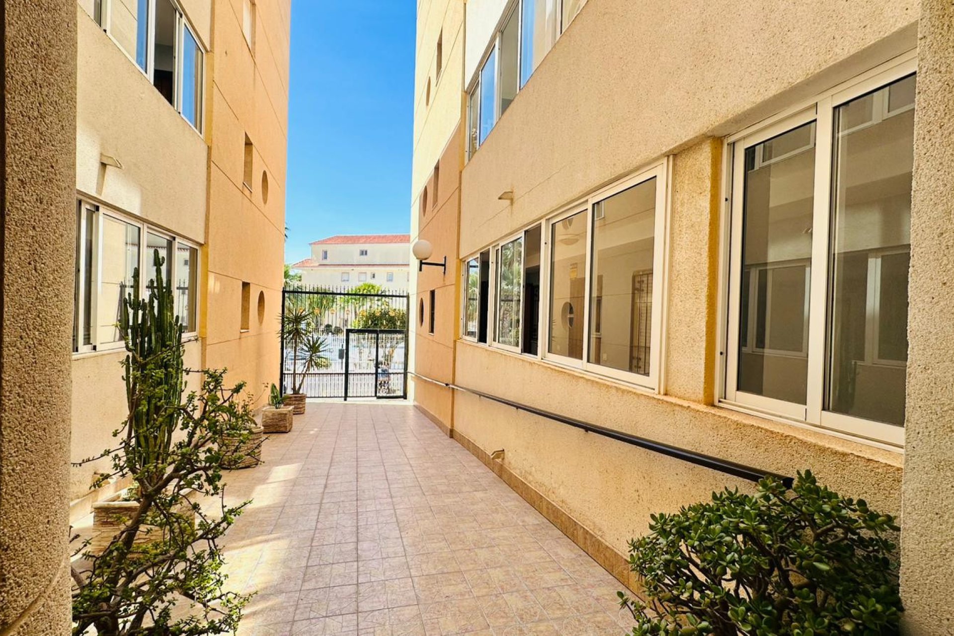 Wiederverkauf - Wohnung -
Torrevieja - Costa Blanca