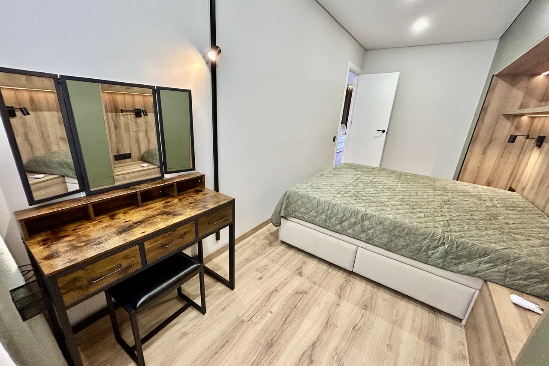 Wiederverkauf - Wohnung -
Torrevieja - Costa Blanca