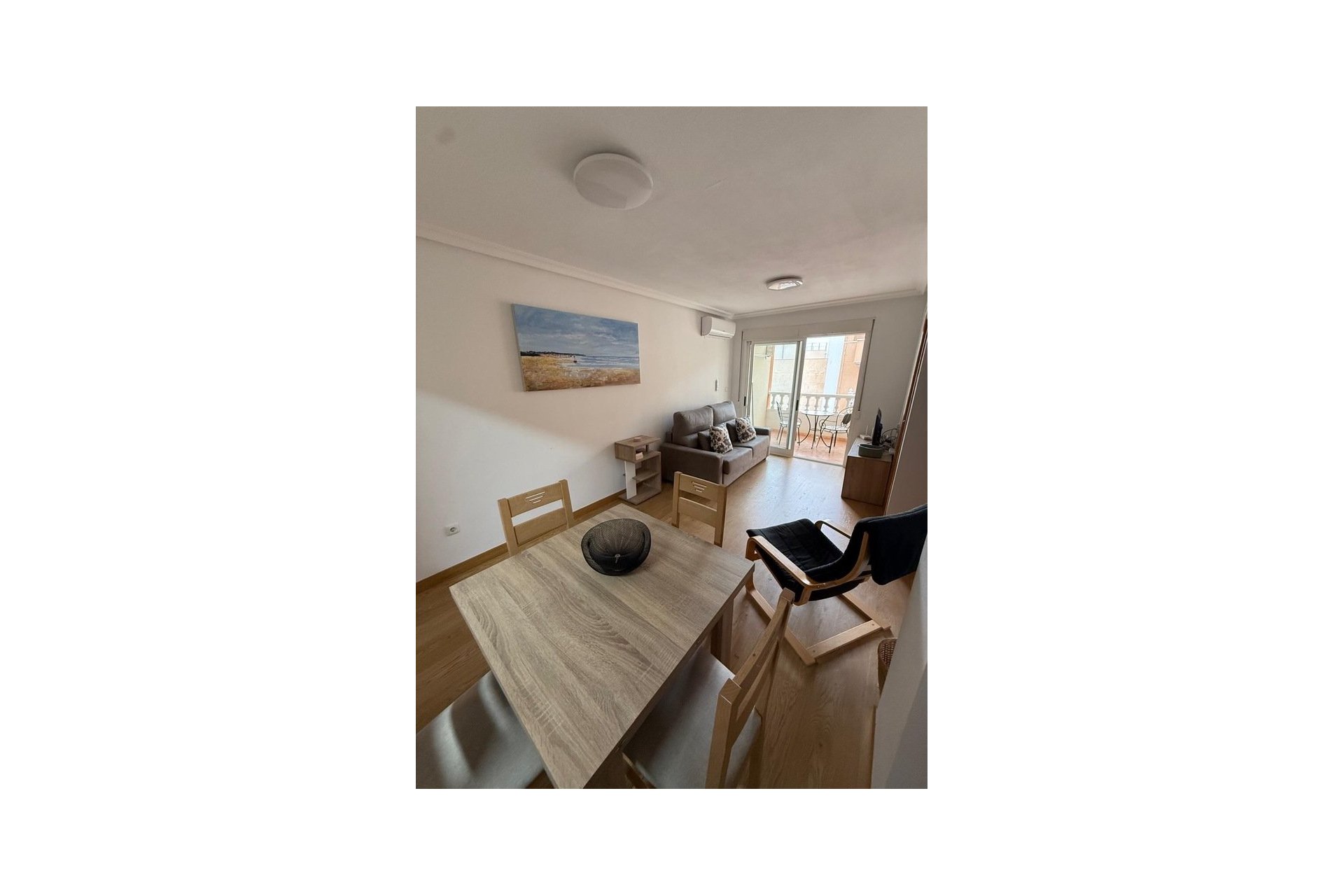 Wiederverkauf - Wohnung -
Torrevieja - Costa Blanca