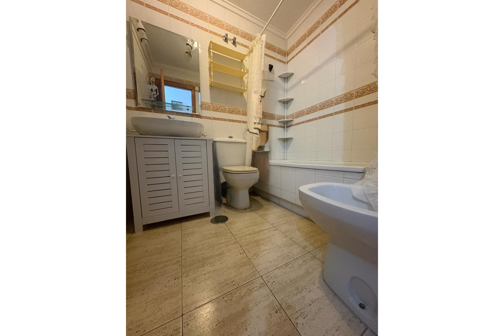 Wiederverkauf - Wohnung -
Torrevieja - Costa Blanca