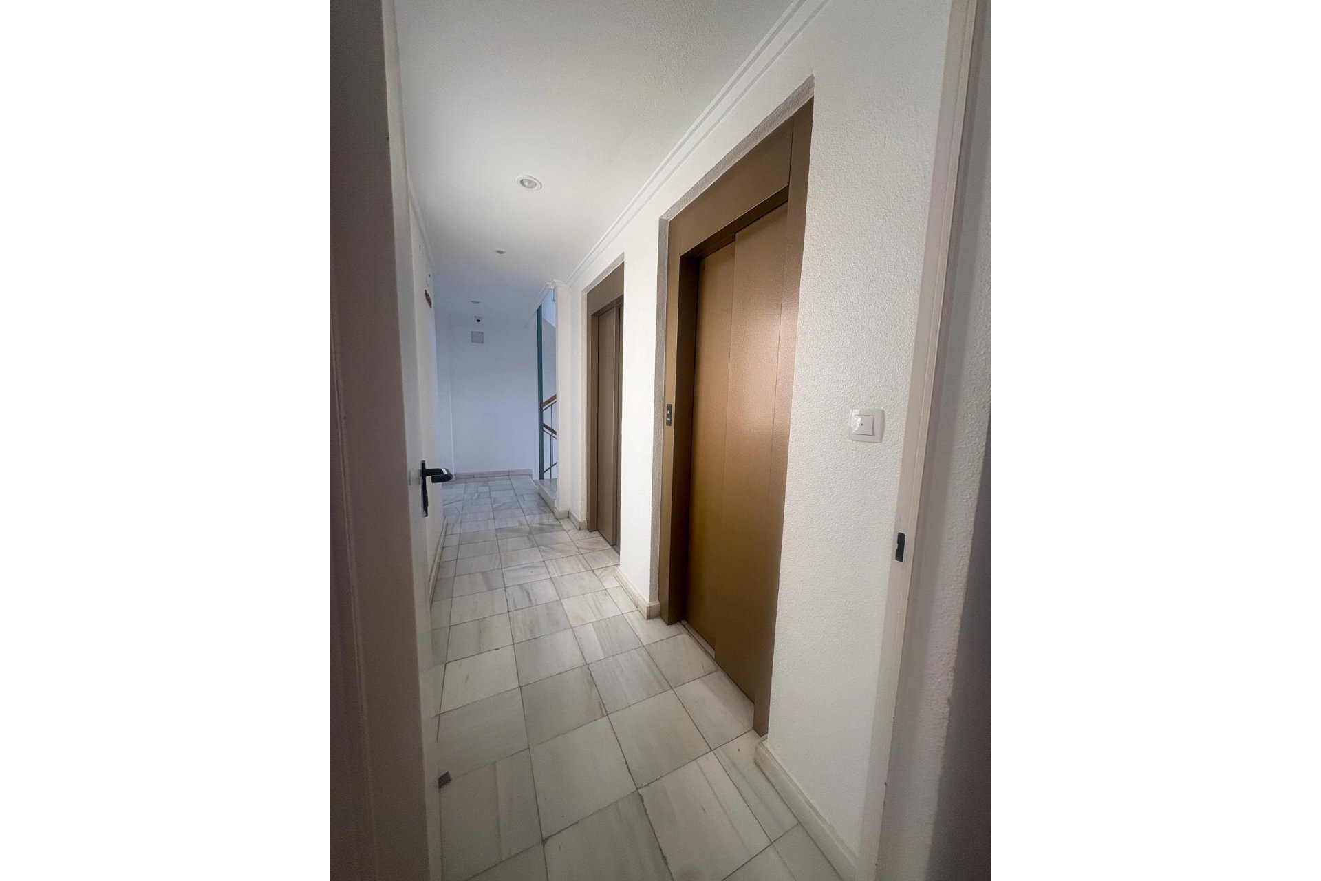 Wiederverkauf - Wohnung -
Torrevieja - Costa Blanca