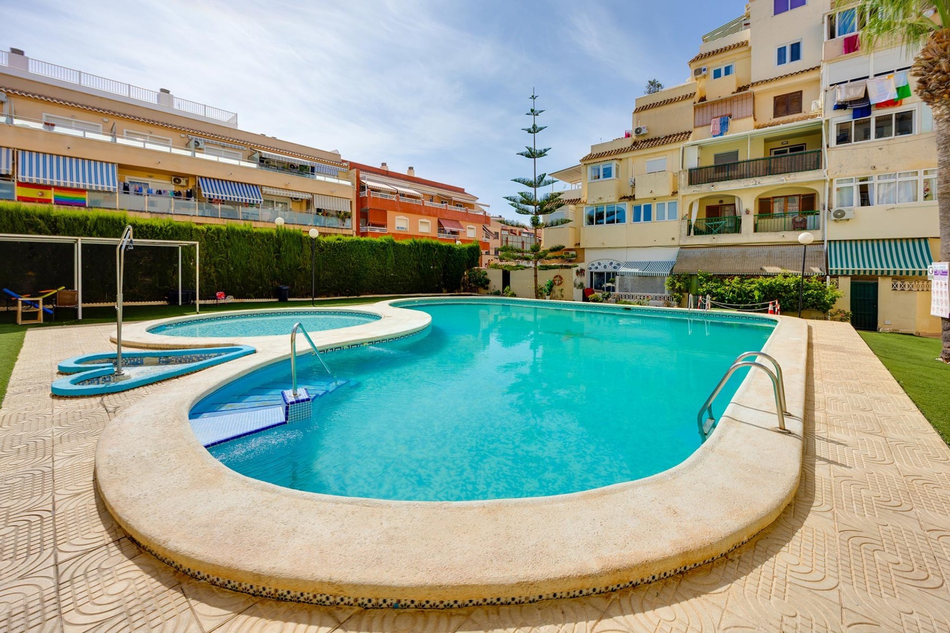 Wiederverkauf - Wohnung -
Torrevieja - Costa Blanca