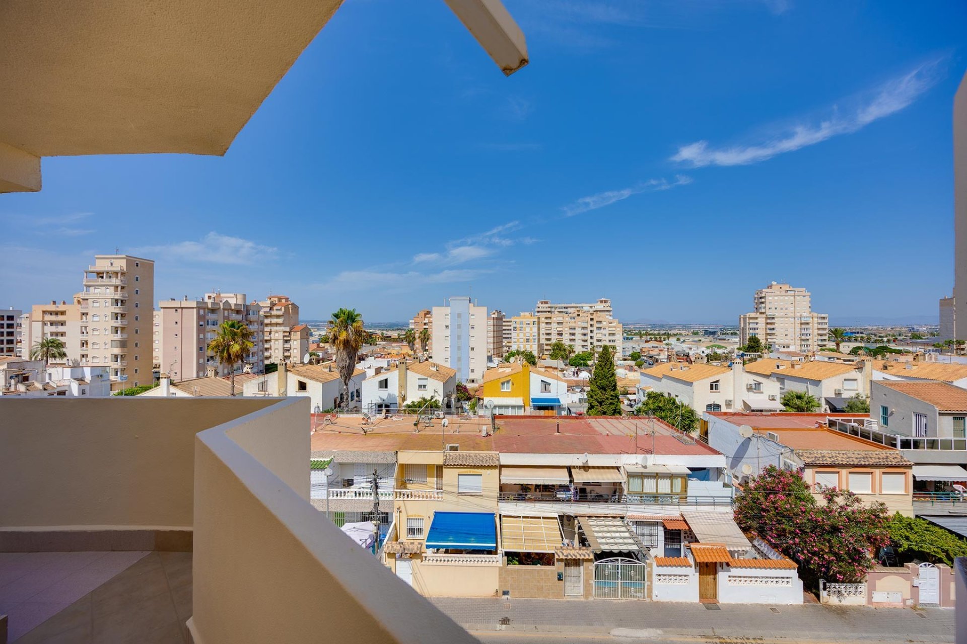Wiederverkauf - Wohnung -
Torrevieja - Costa Blanca