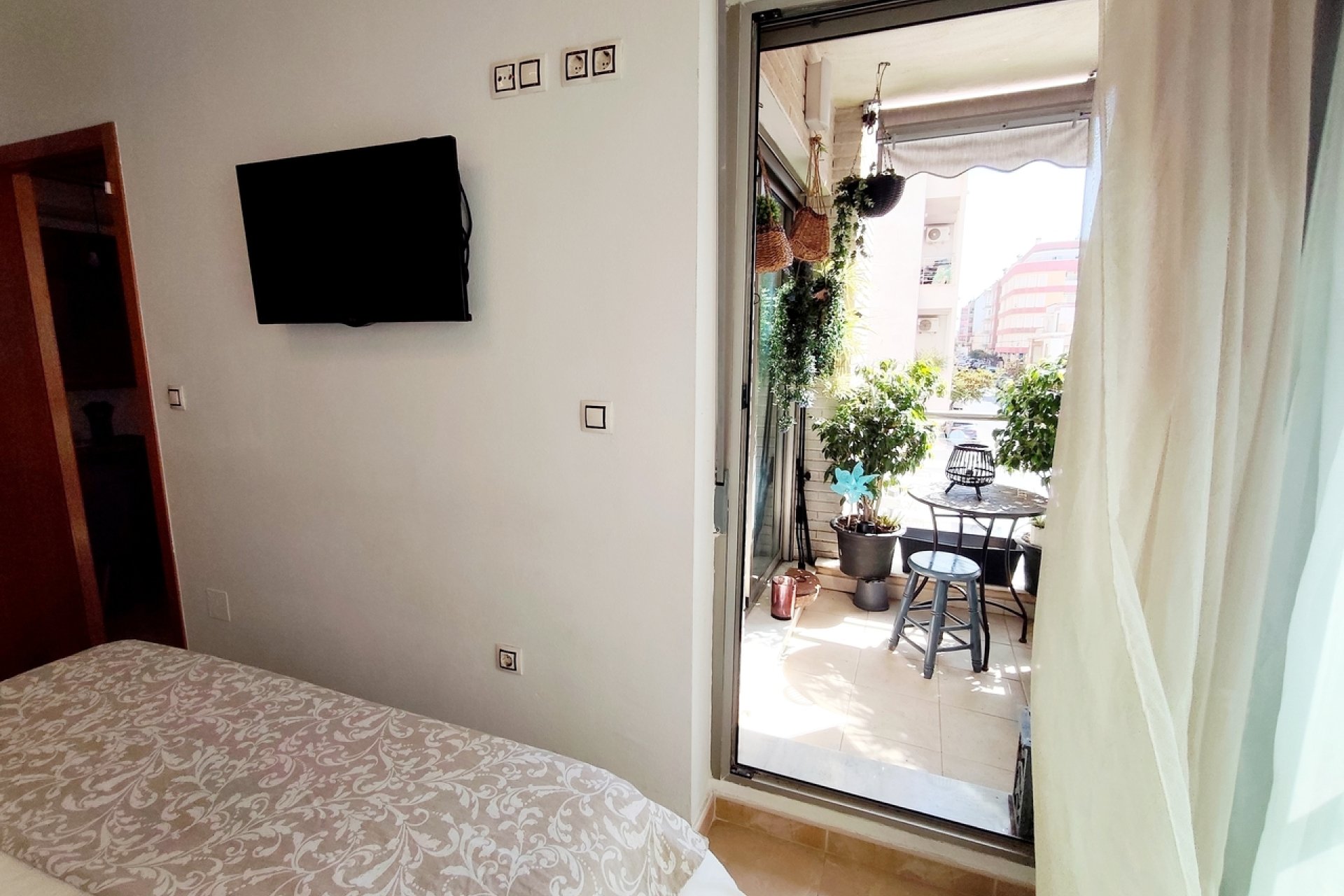 Wiederverkauf - Wohnung -
Torrevieja - Costa Blanca