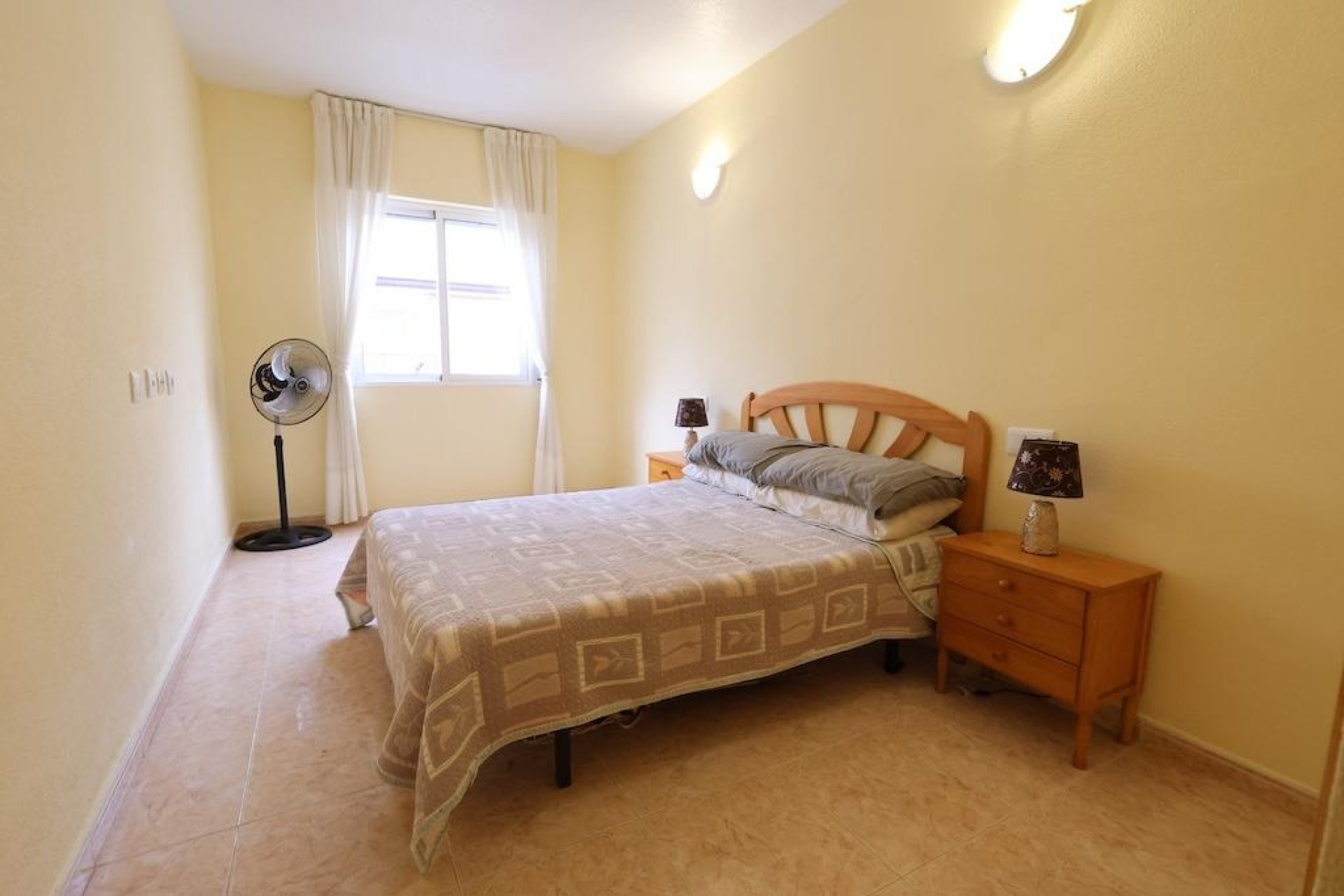Wiederverkauf - Wohnung -
Torrevieja - Costa Blanca