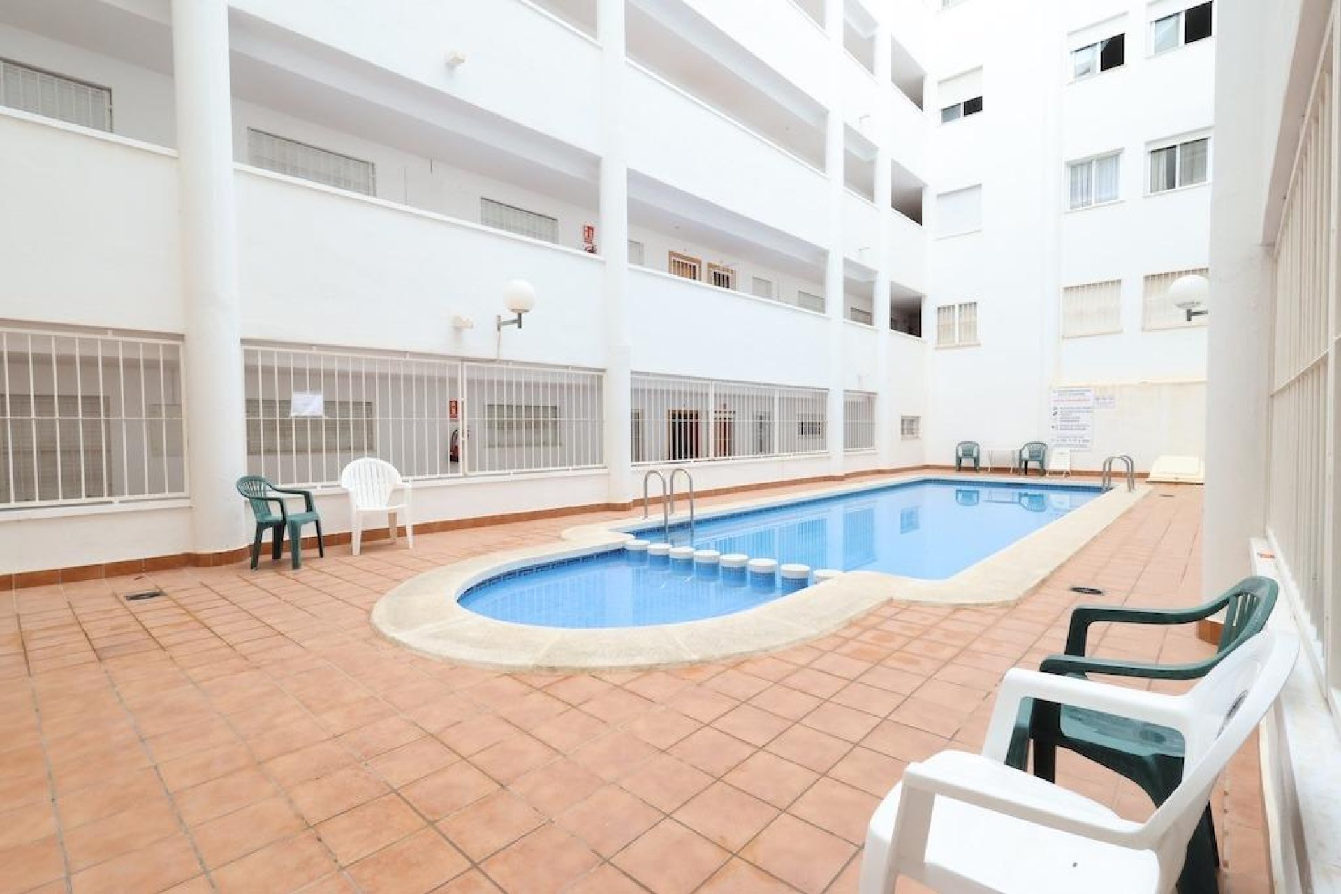 Wiederverkauf - Wohnung -
Torrevieja - Costa Blanca