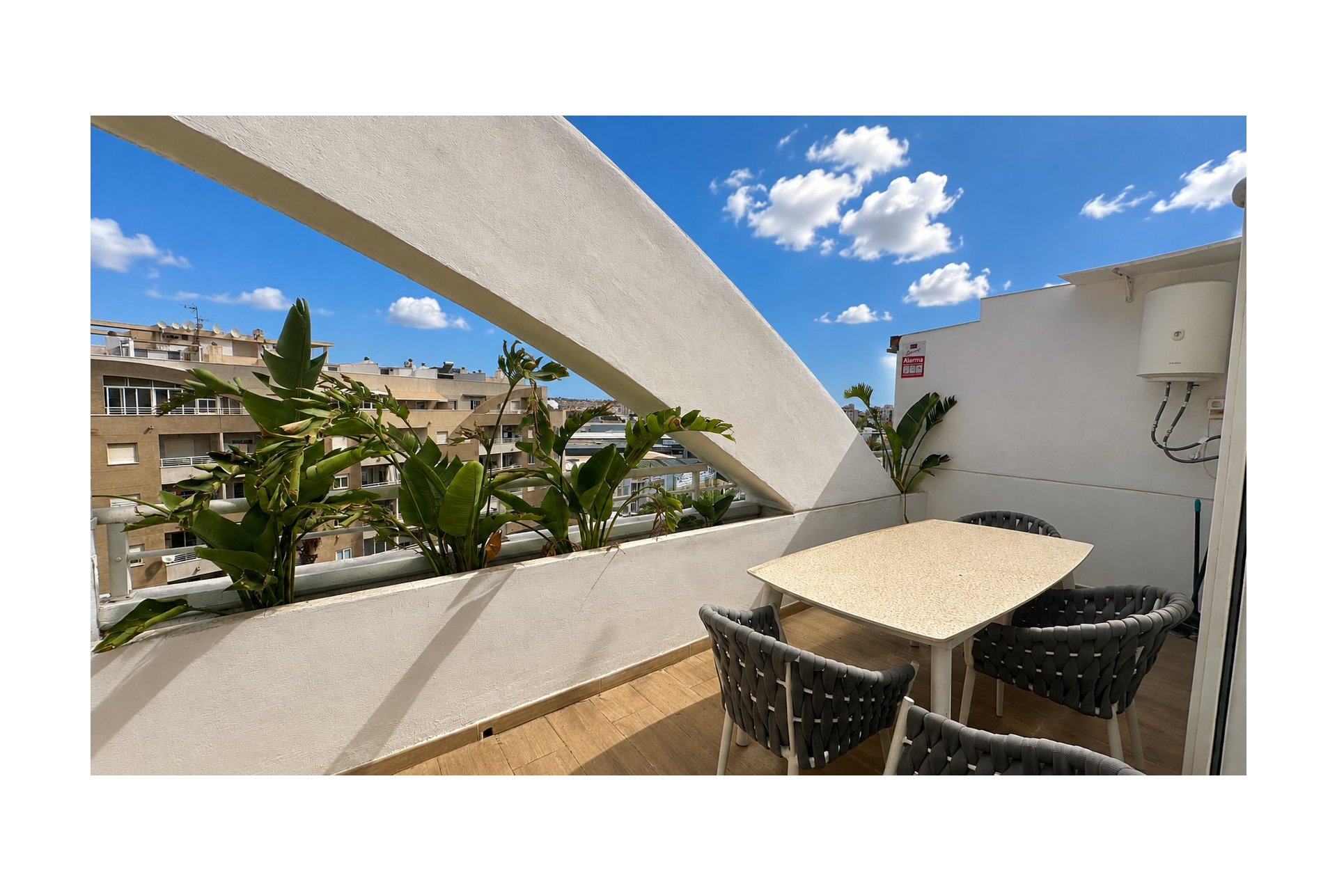 Wiederverkauf - Wohnung -
Torrevieja - Costa Blanca