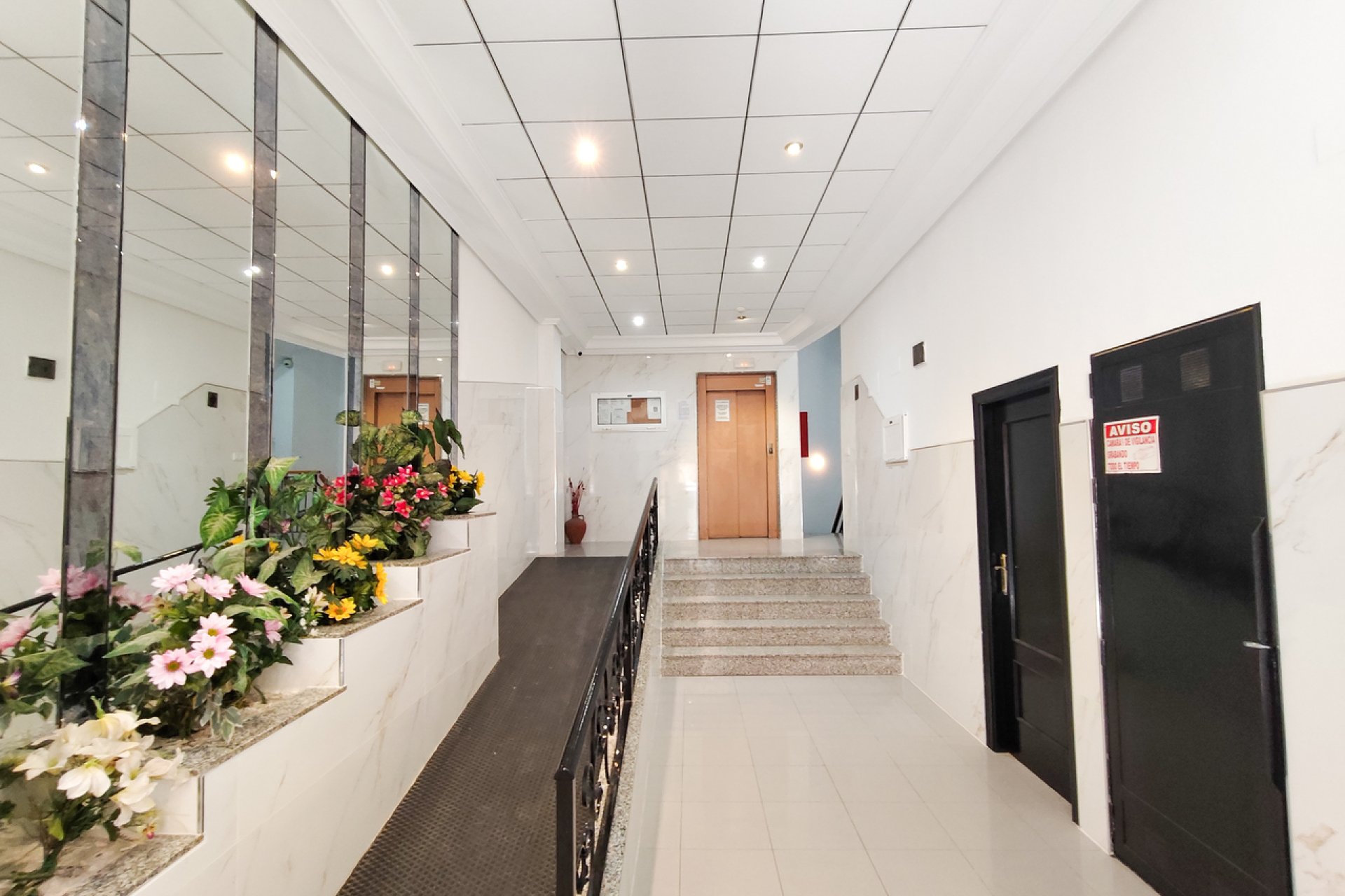 Wiederverkauf - Wohnung -
Torrevieja - Costa Blanca