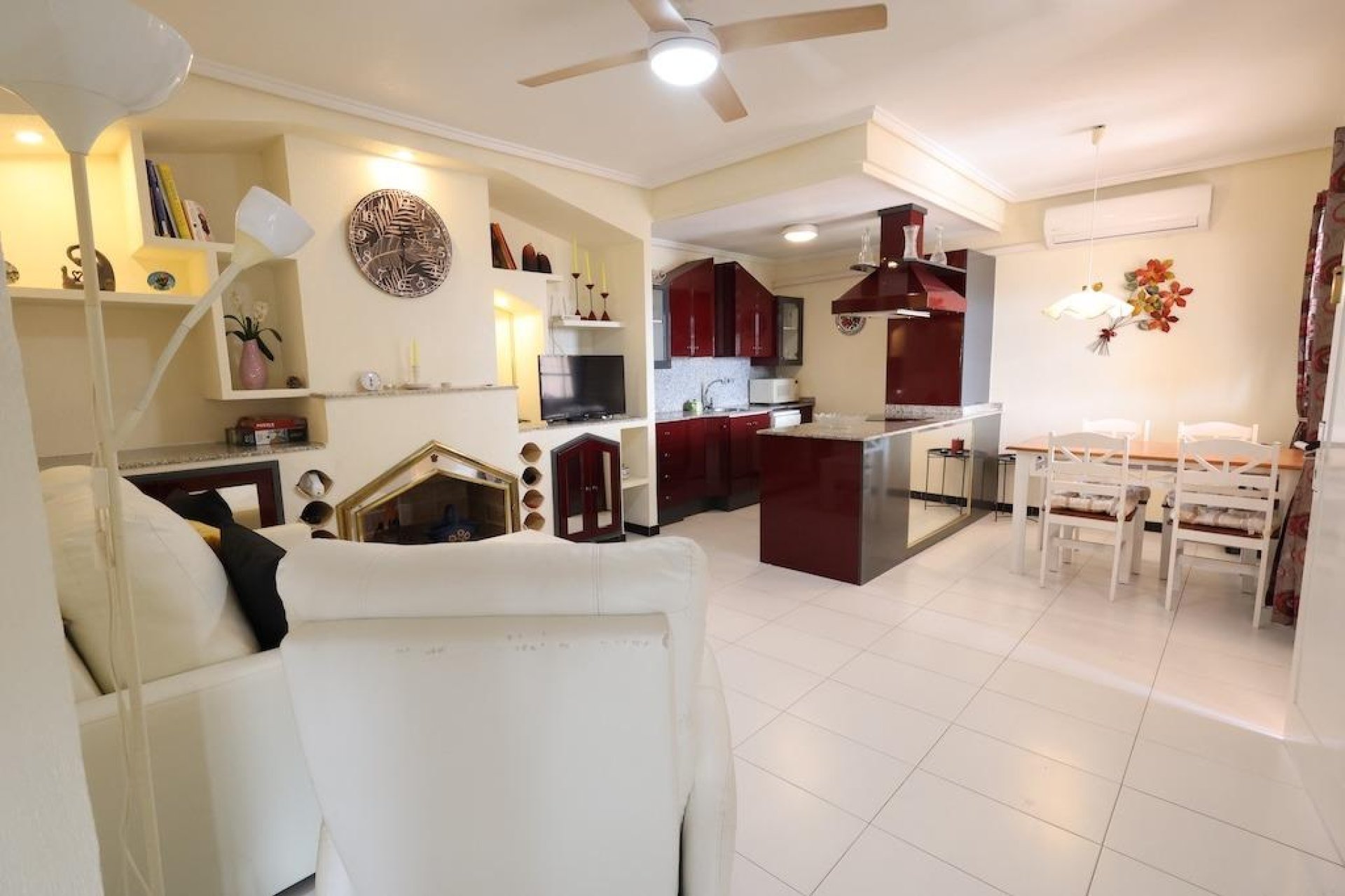Wiederverkauf - Wohnung -
Torrevieja - Costa Blanca