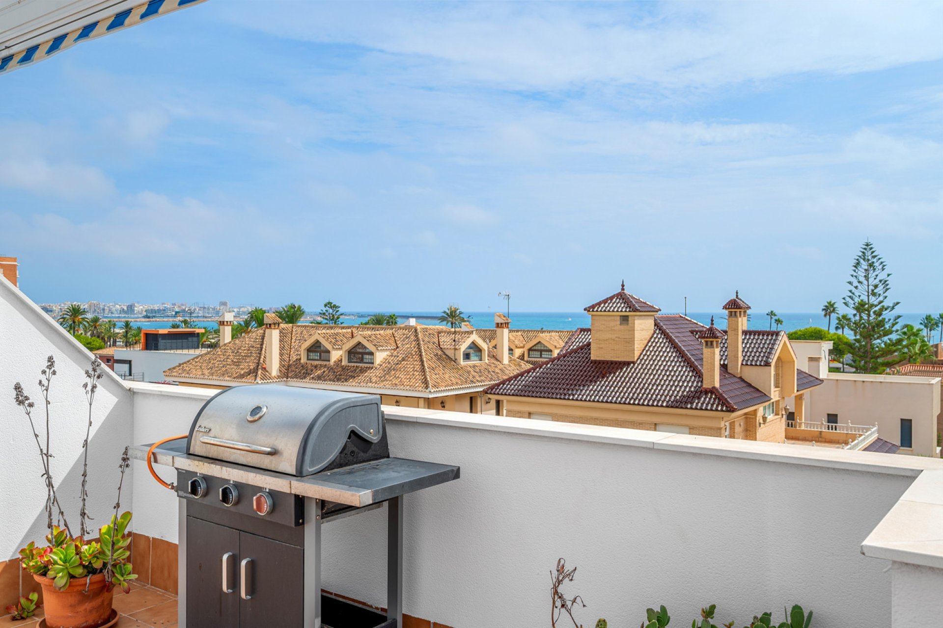 Wiederverkauf - Wohnung -
Torrevieja - Costa Blanca
