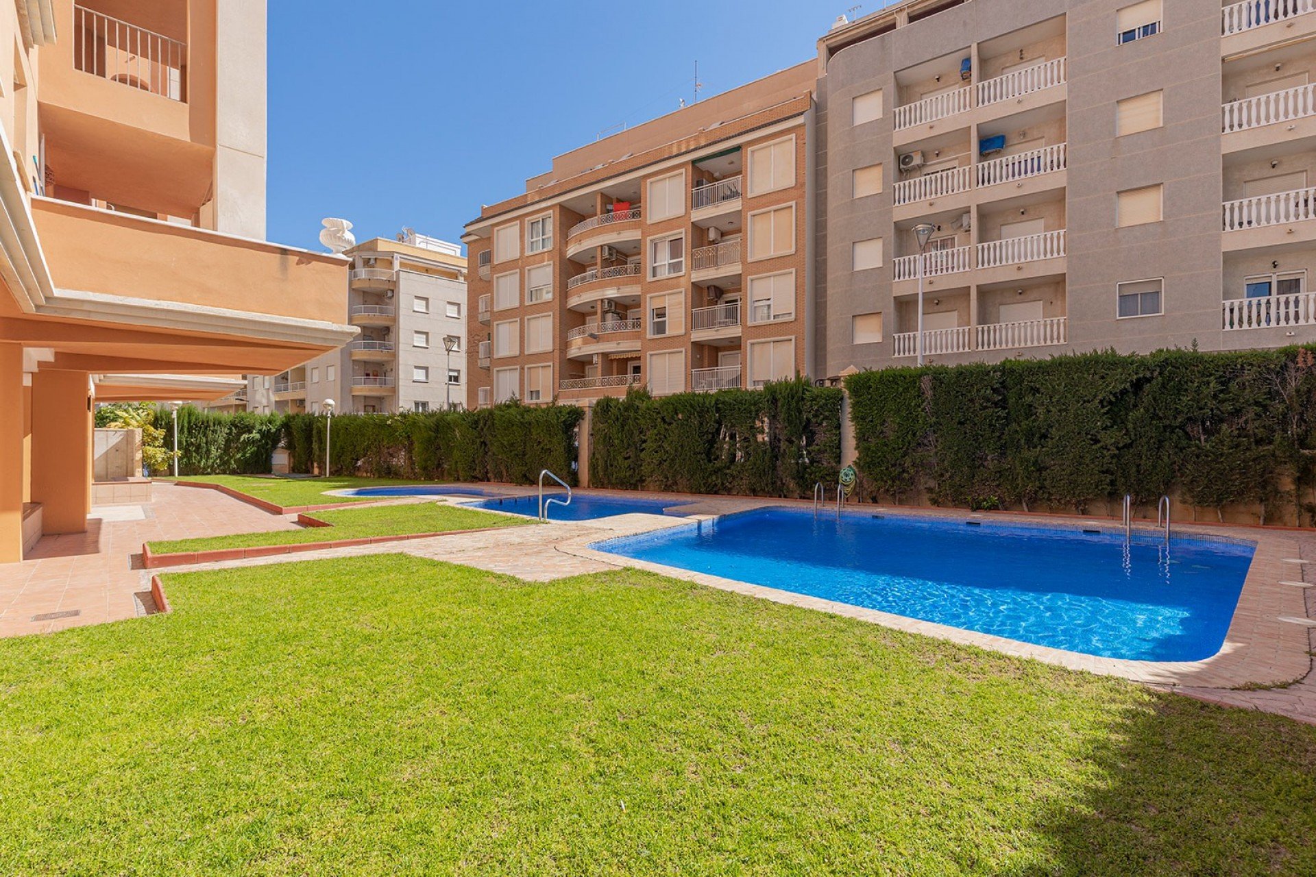 Wiederverkauf - Wohnung -
Torrevieja - Costa Blanca