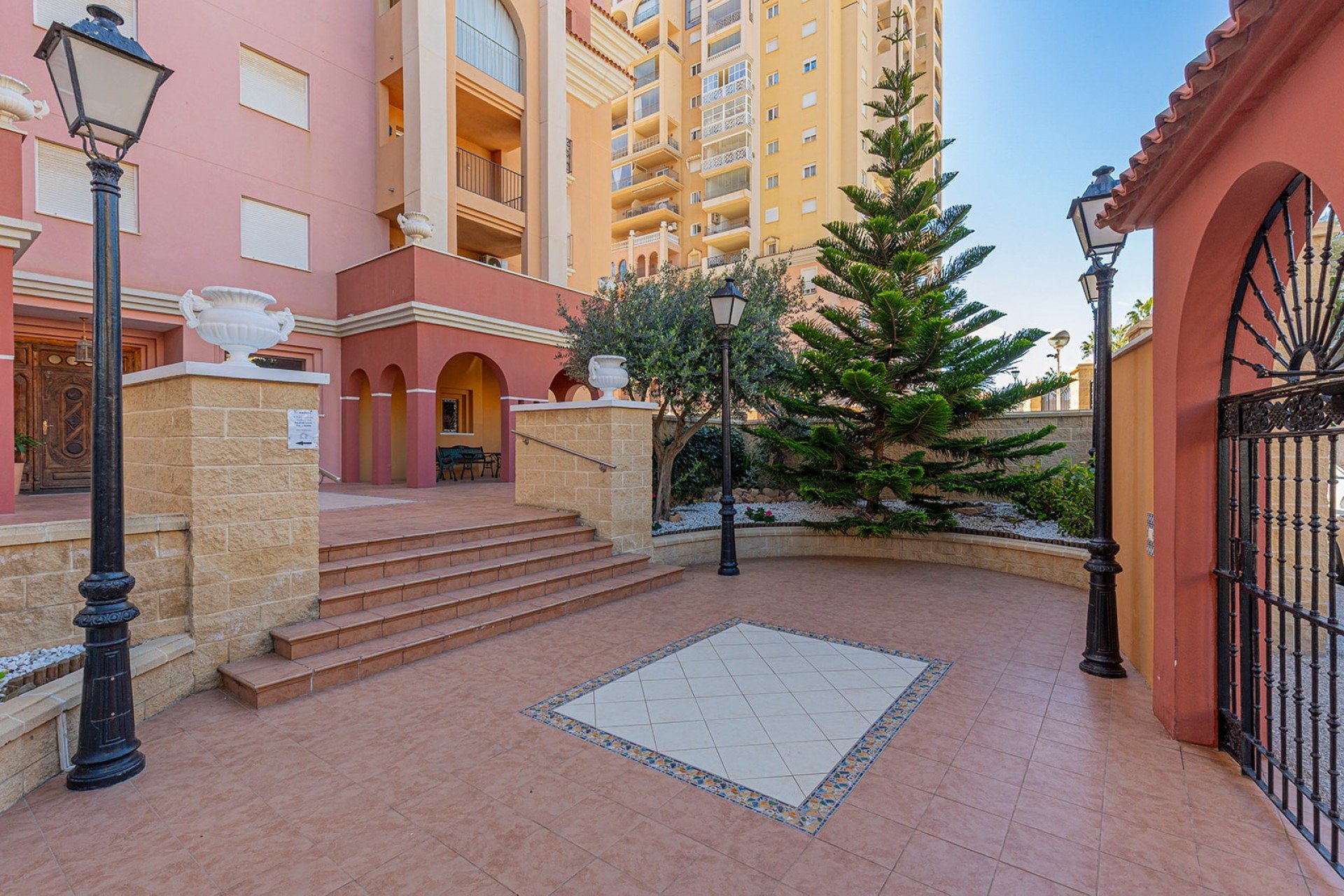 Wiederverkauf - Wohnung -
Torrevieja - Costa Blanca