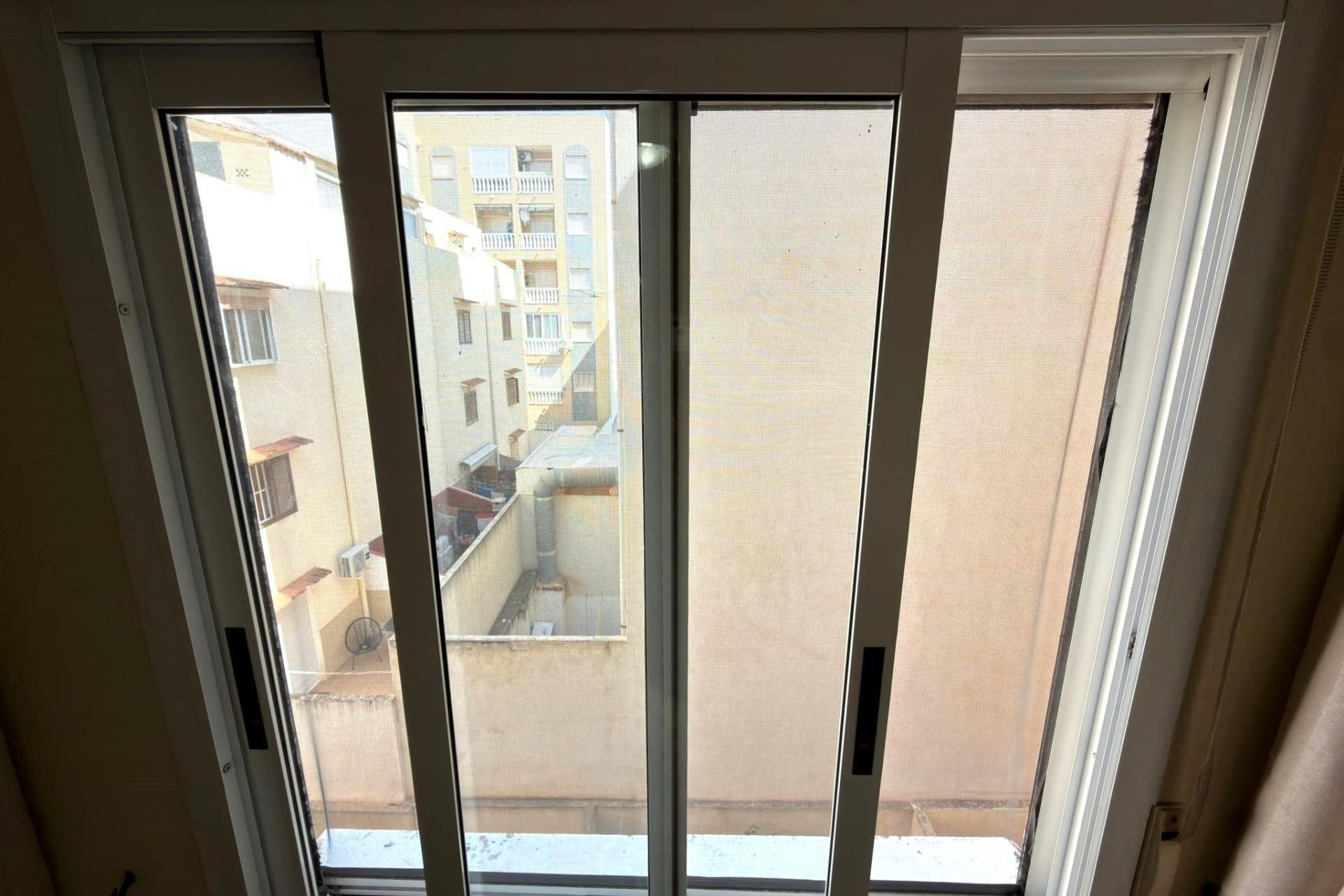 Wiederverkauf - Wohnung -
Torrevieja - Curva Del Palangre