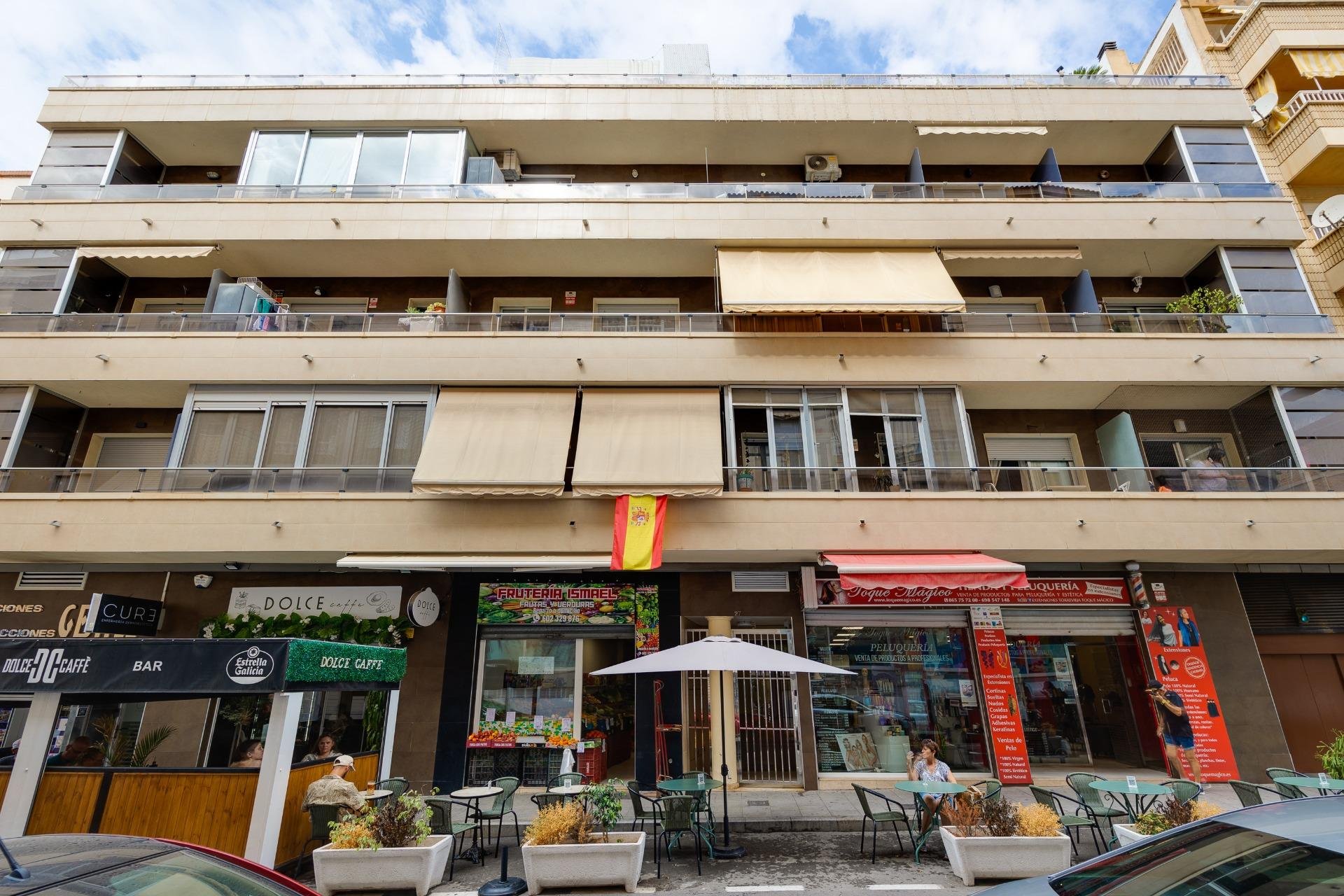 Wiederverkauf - Wohnung -
Torrevieja - Estacion De Autobuses
