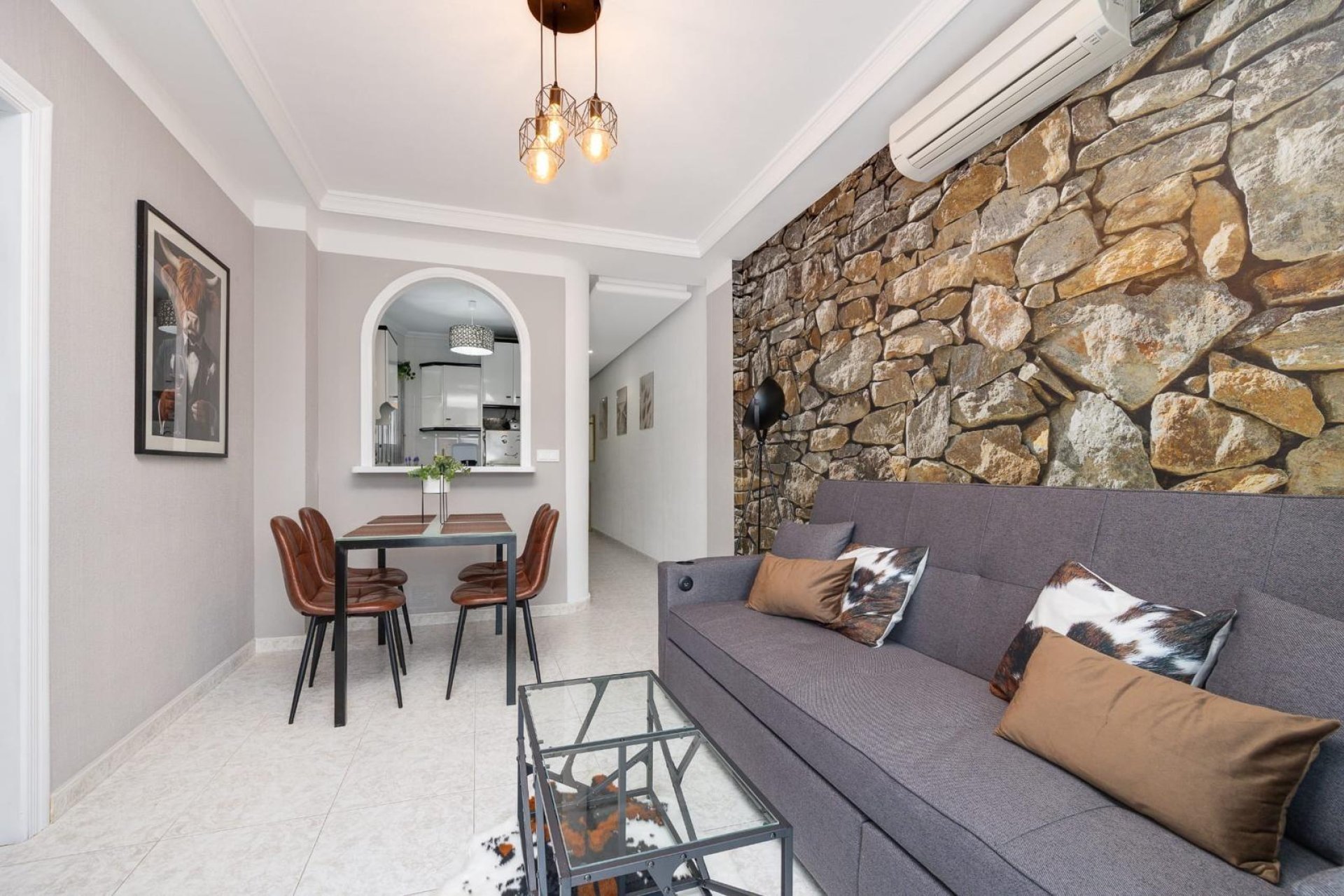 Wiederverkauf - Wohnung -
Torrevieja - Estacion De Autobuses