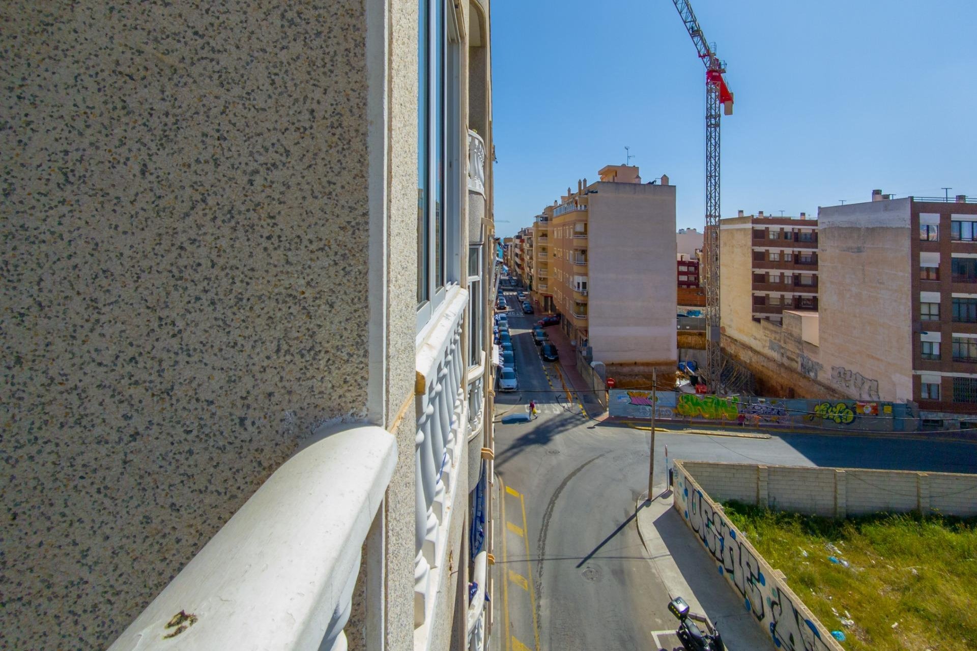 Wiederverkauf - Wohnung -
Torrevieja - Estacion De Autobuses
